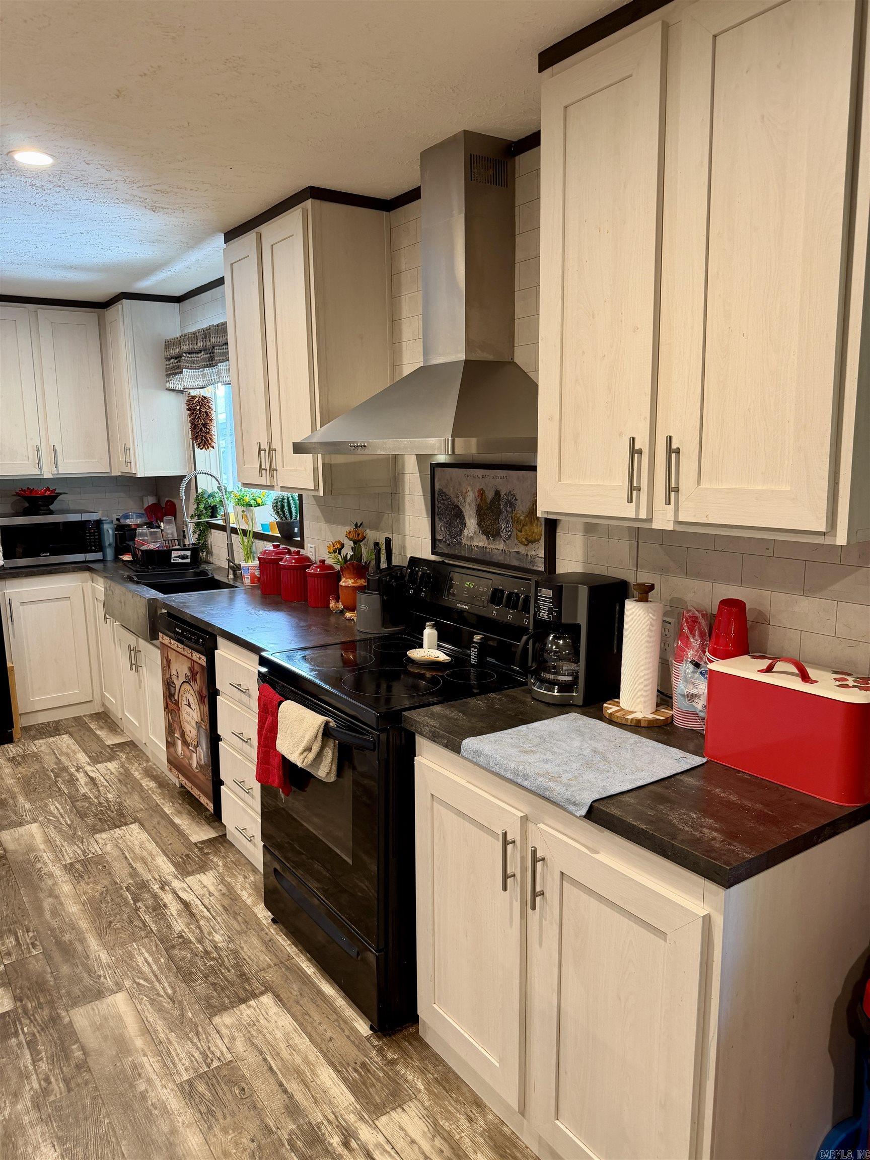 681 County Road 2070 Property Photo 13