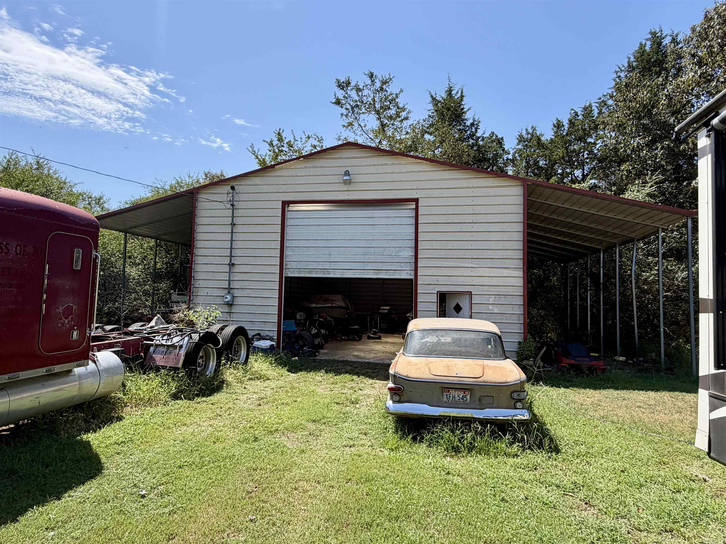 681 County Road 2070 Property Photo 31