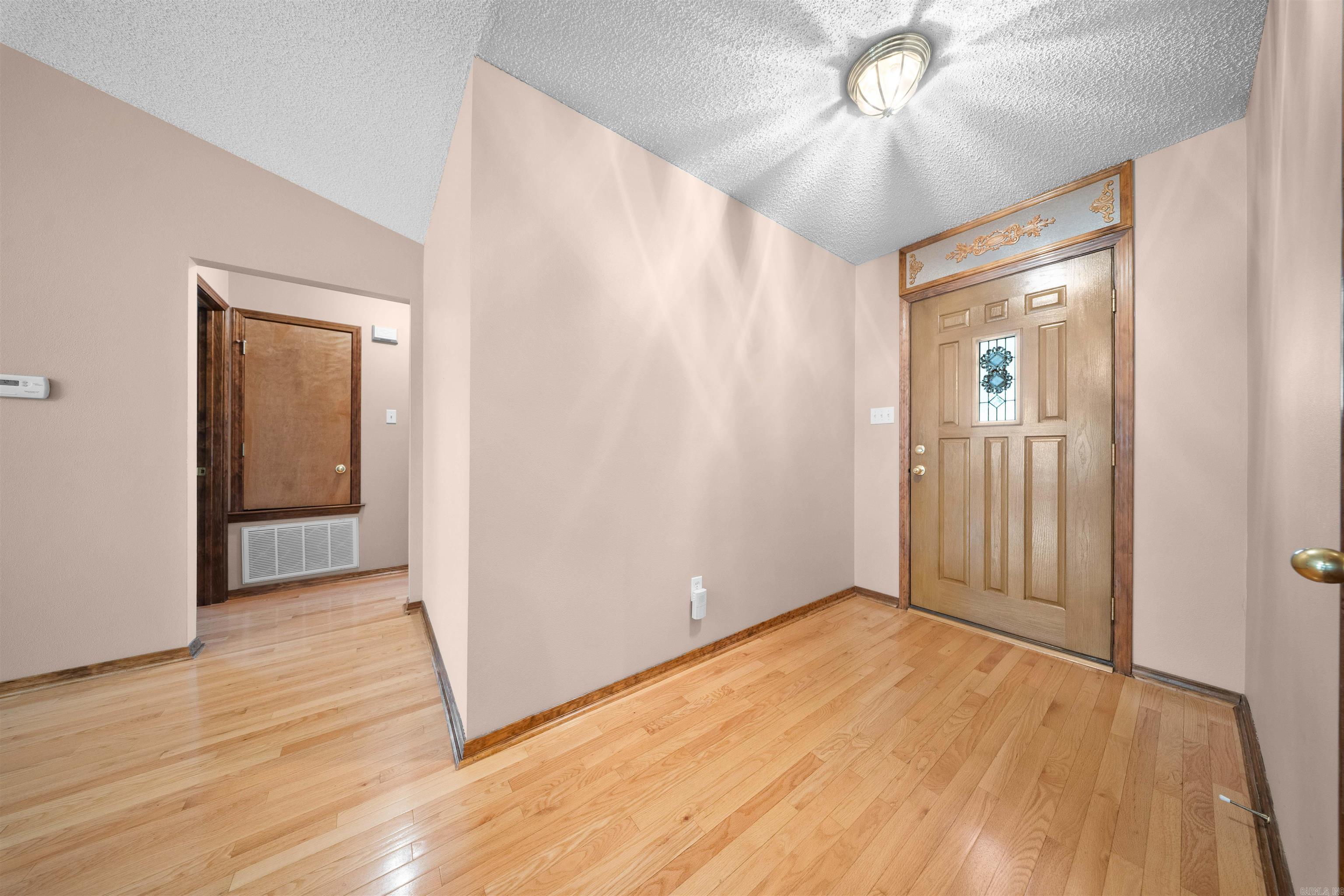 2012 Cherry Creek Circle Property Photo 3