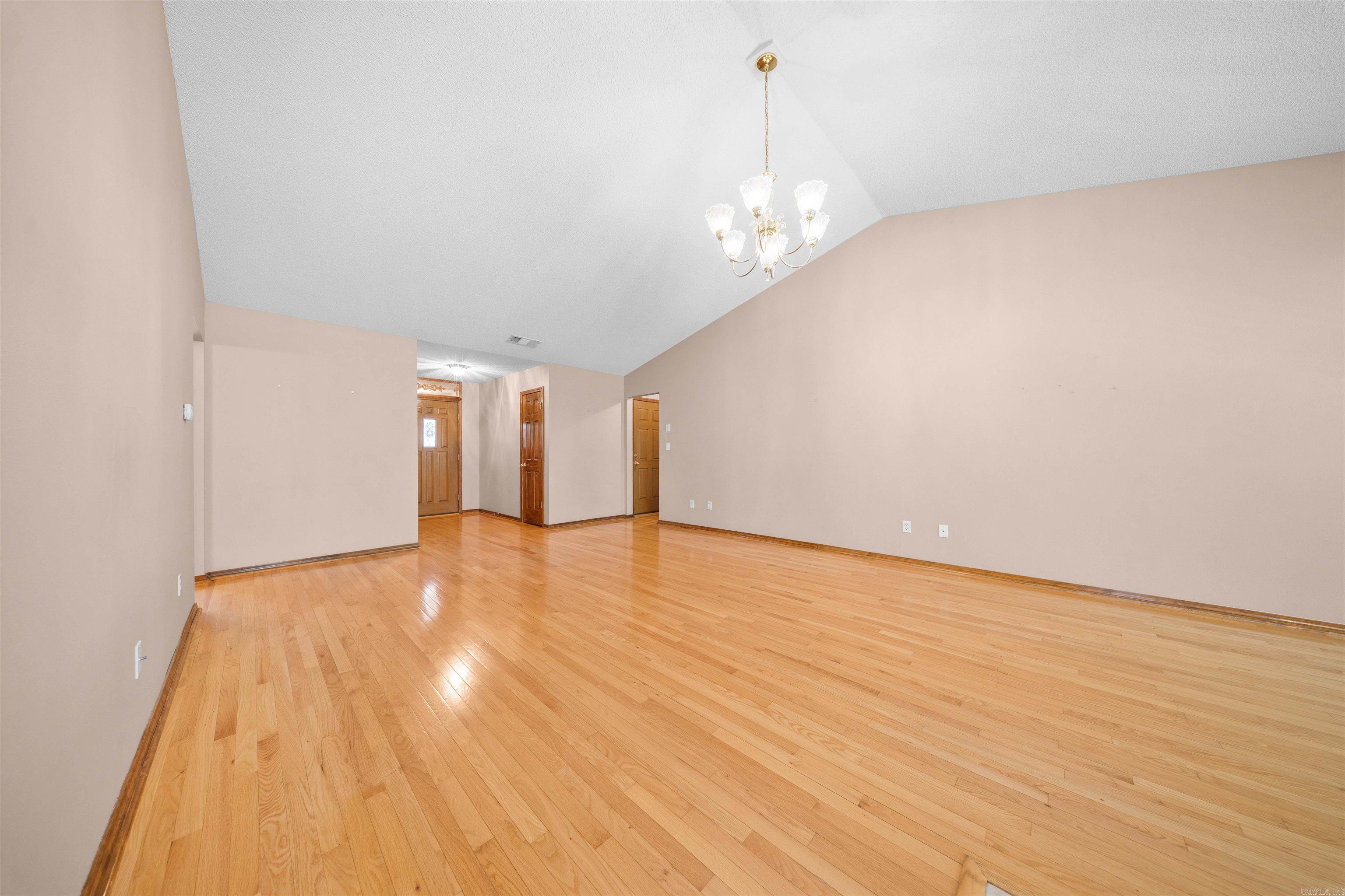 2012 Cherry Creek Circle Property Photo 5