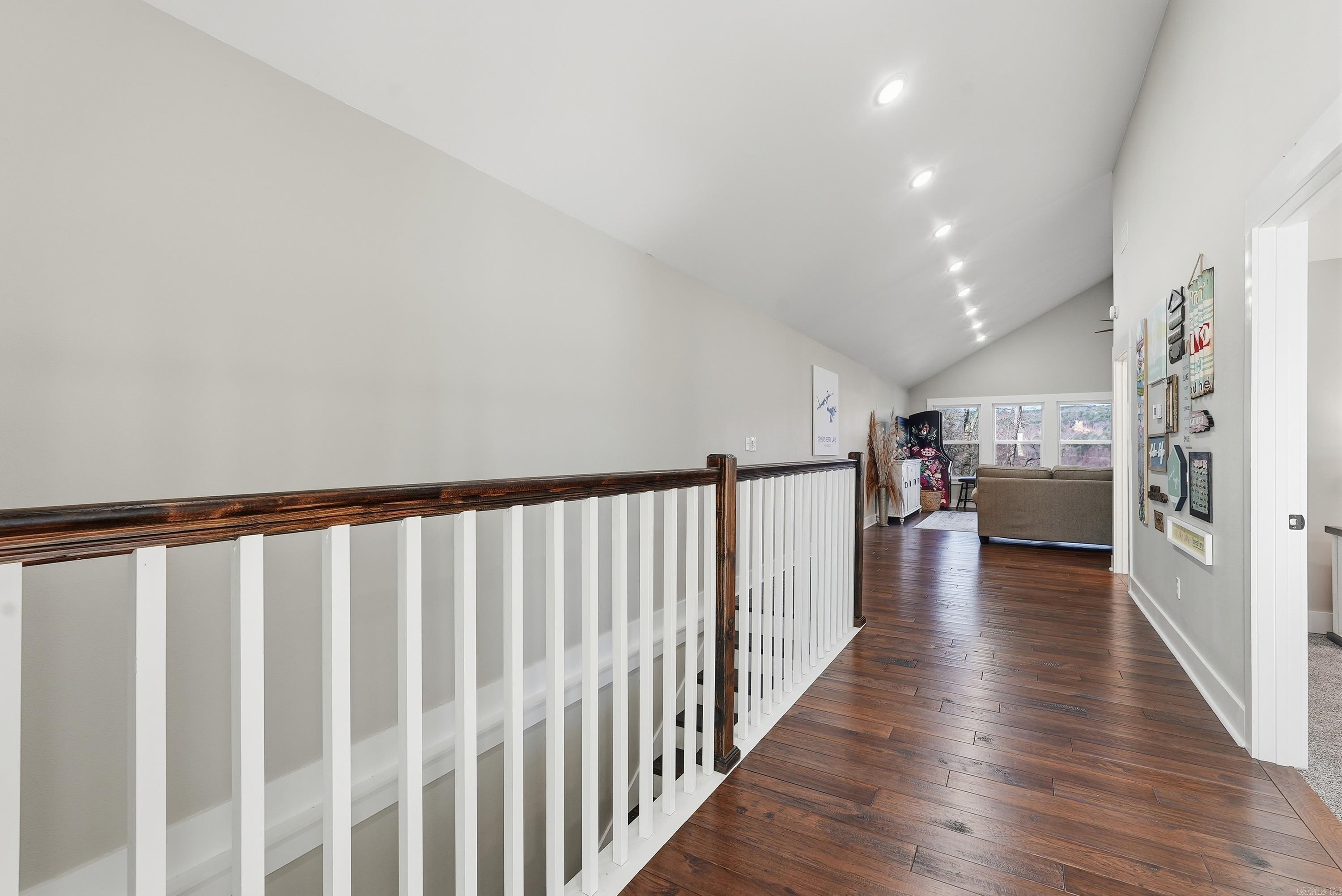 650 Lower Ridge Circle Property Photo 40