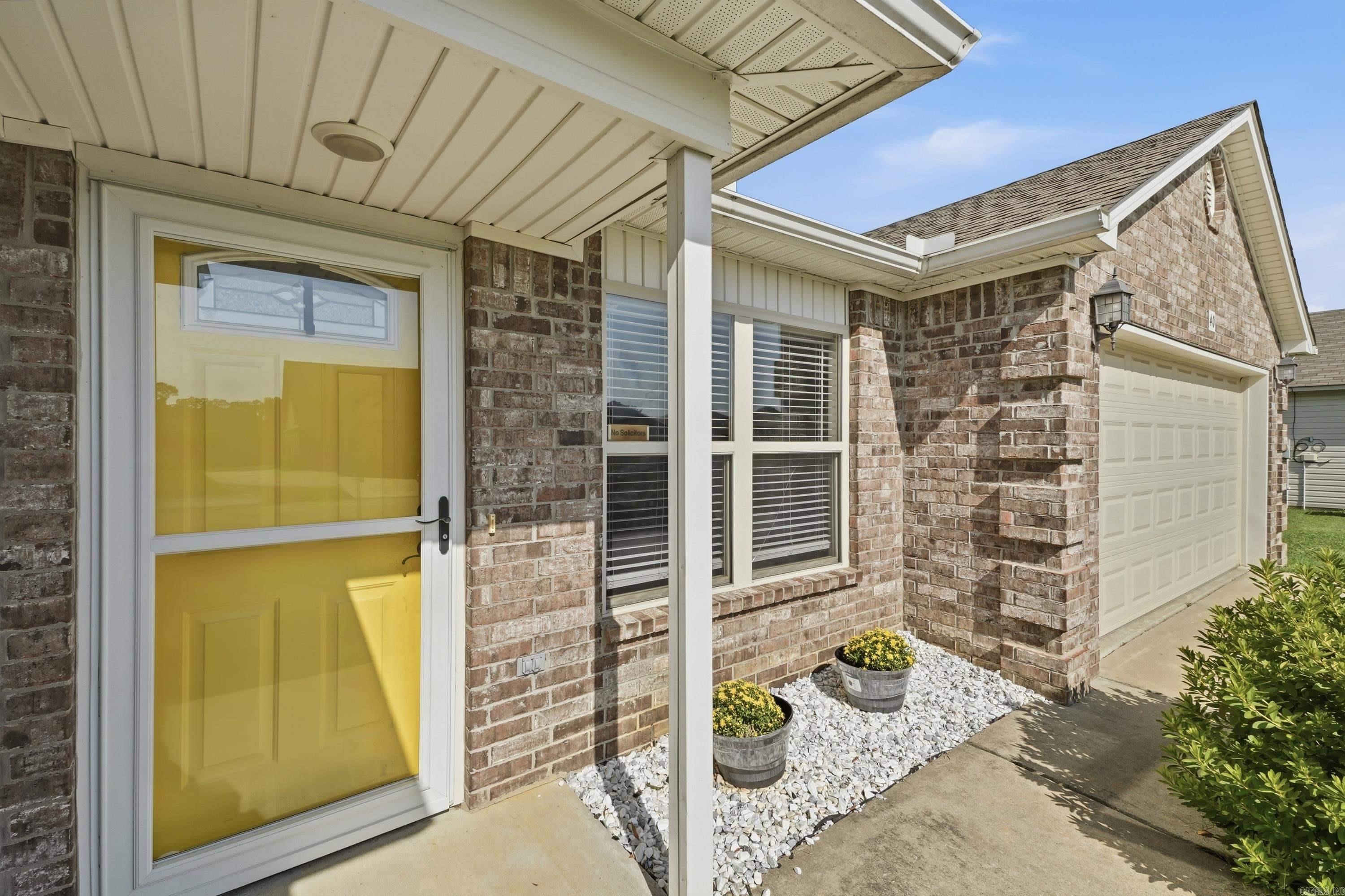 40 Dunwood Drive Property Photo 4