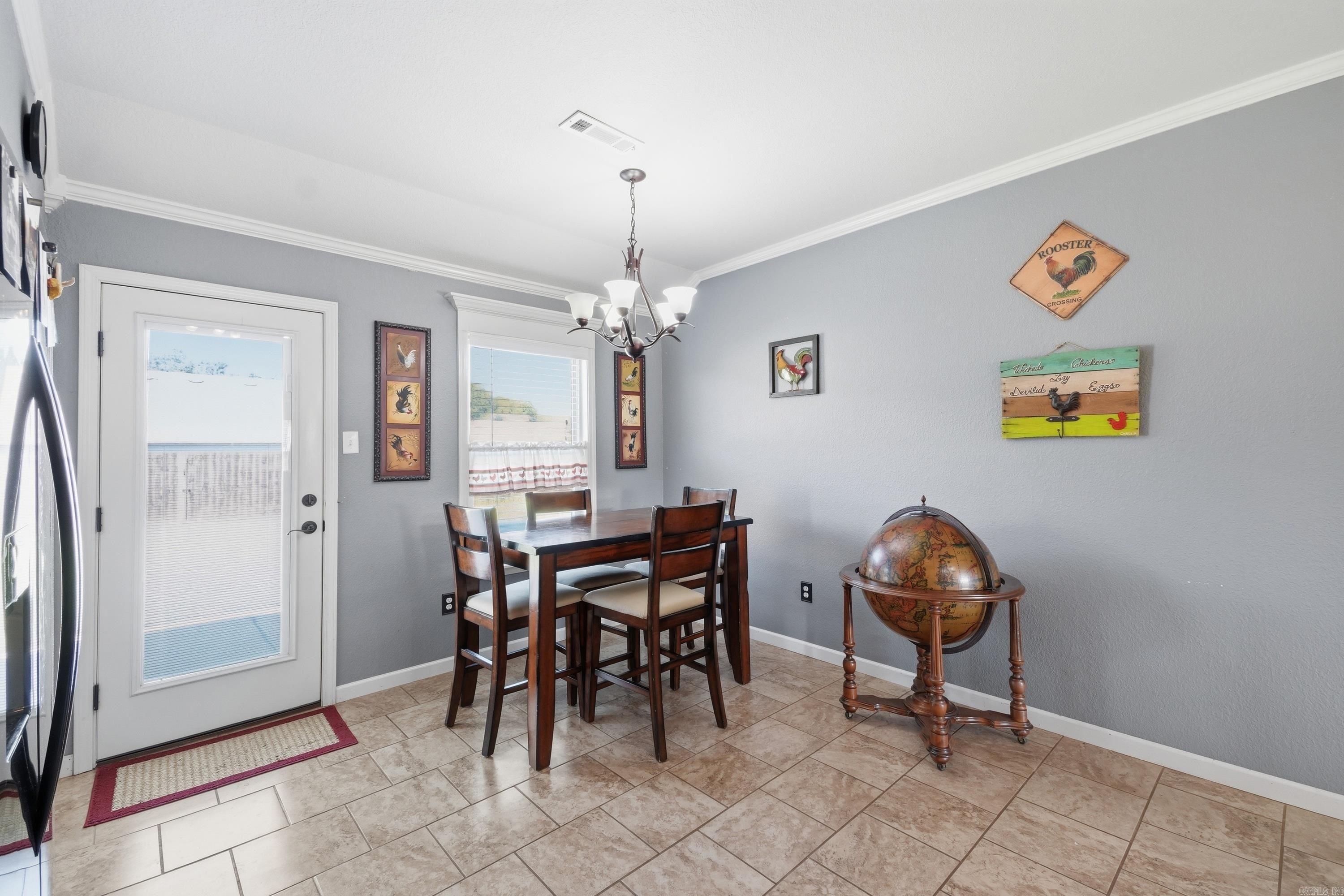 40 Dunwood Drive Property Photo 14