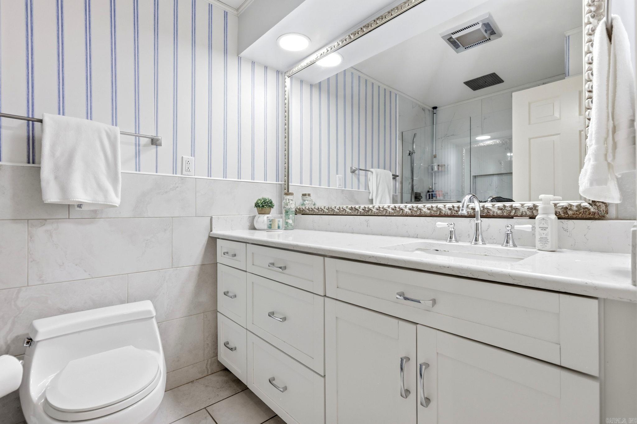 6 Lorna Drive Property Photo 28