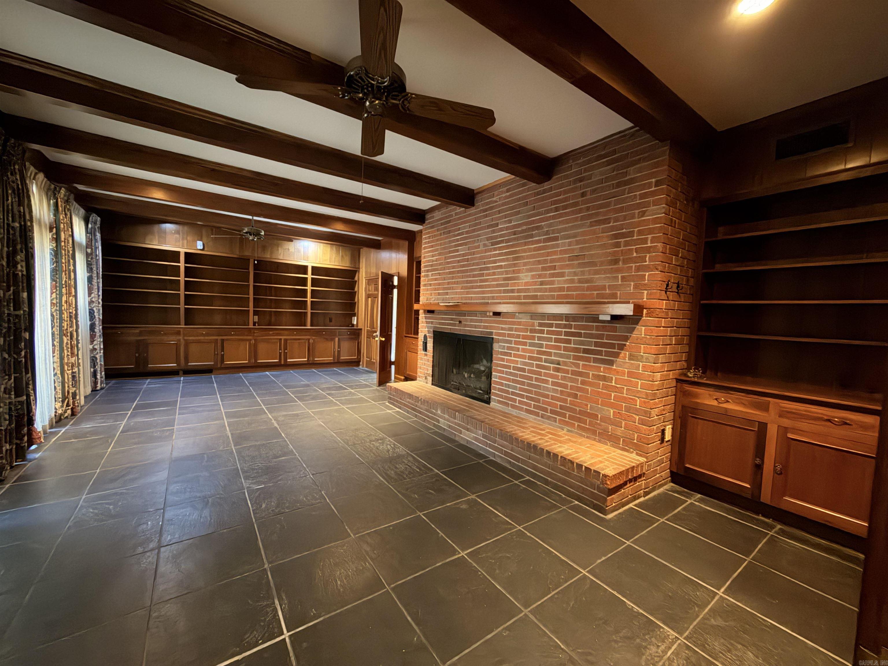 518 Park St Property Photo 23