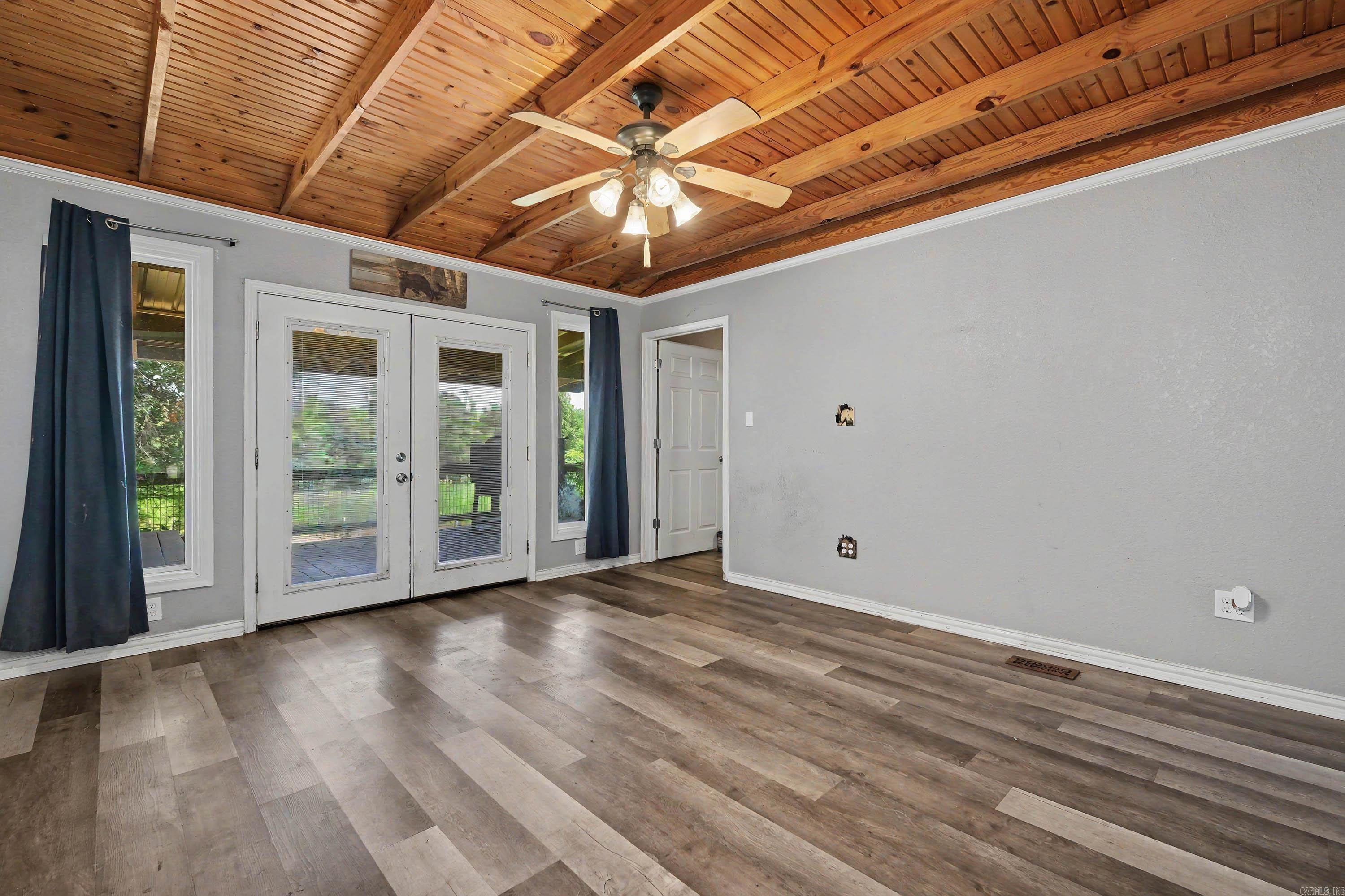 2354 Thunderbird Loop Property Photo 13