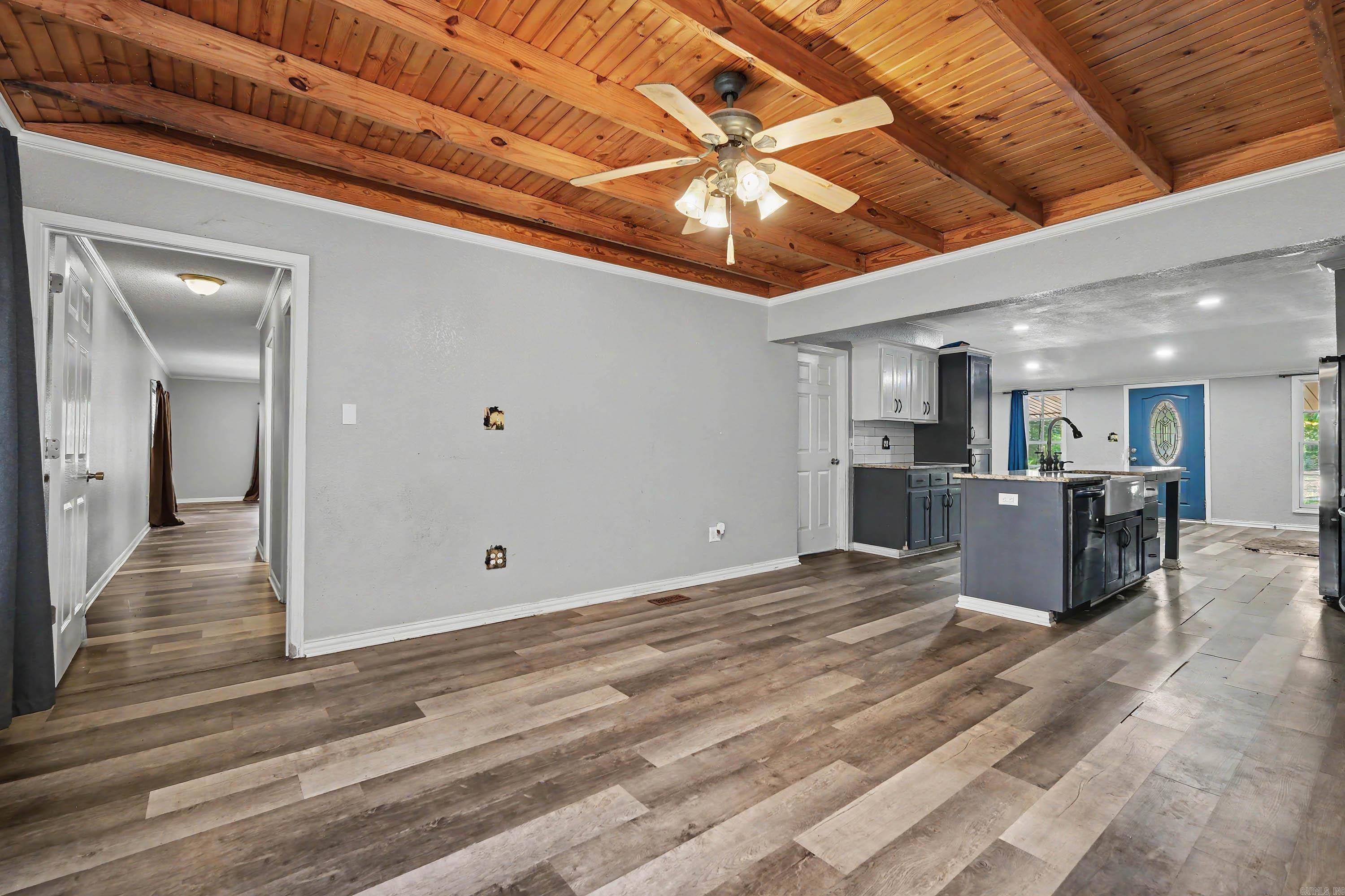 2354 Thunderbird Loop Property Photo 14