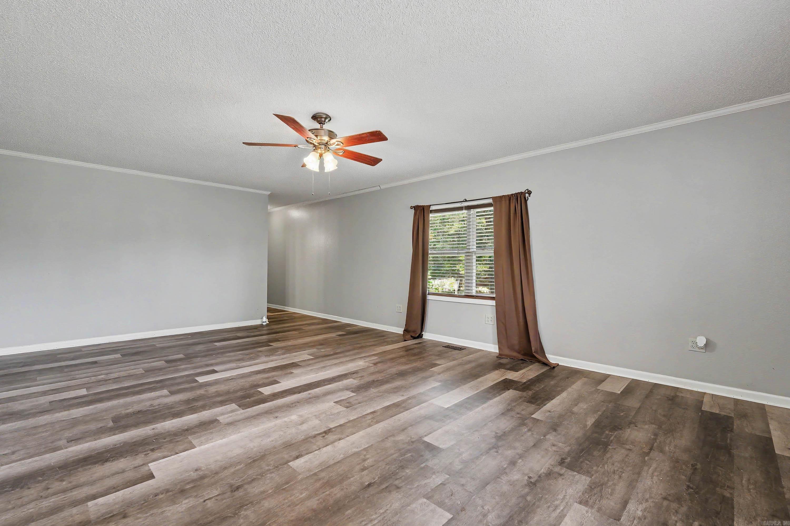 2354 Thunderbird Loop Property Photo 16