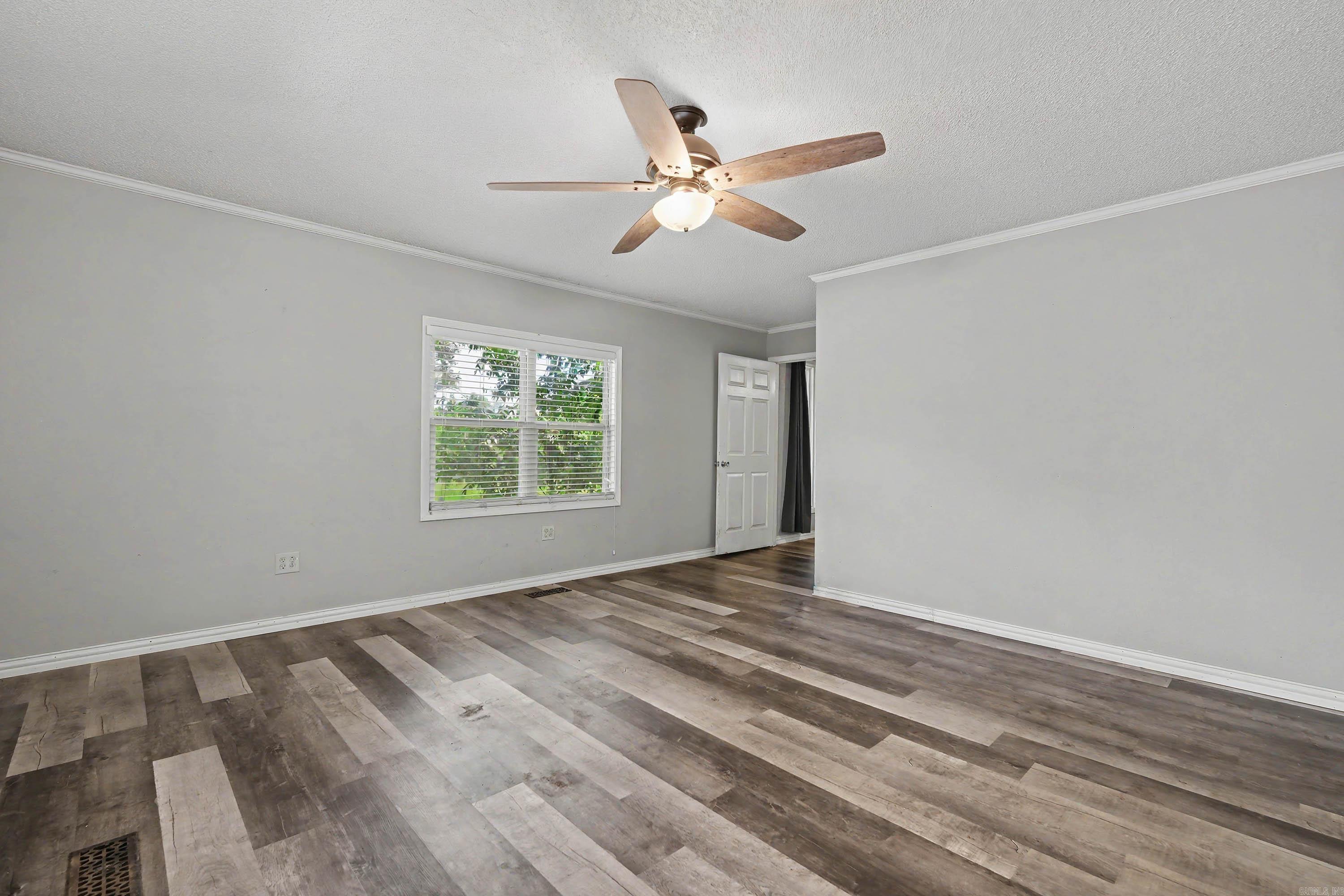 2354 Thunderbird Loop Property Photo 21