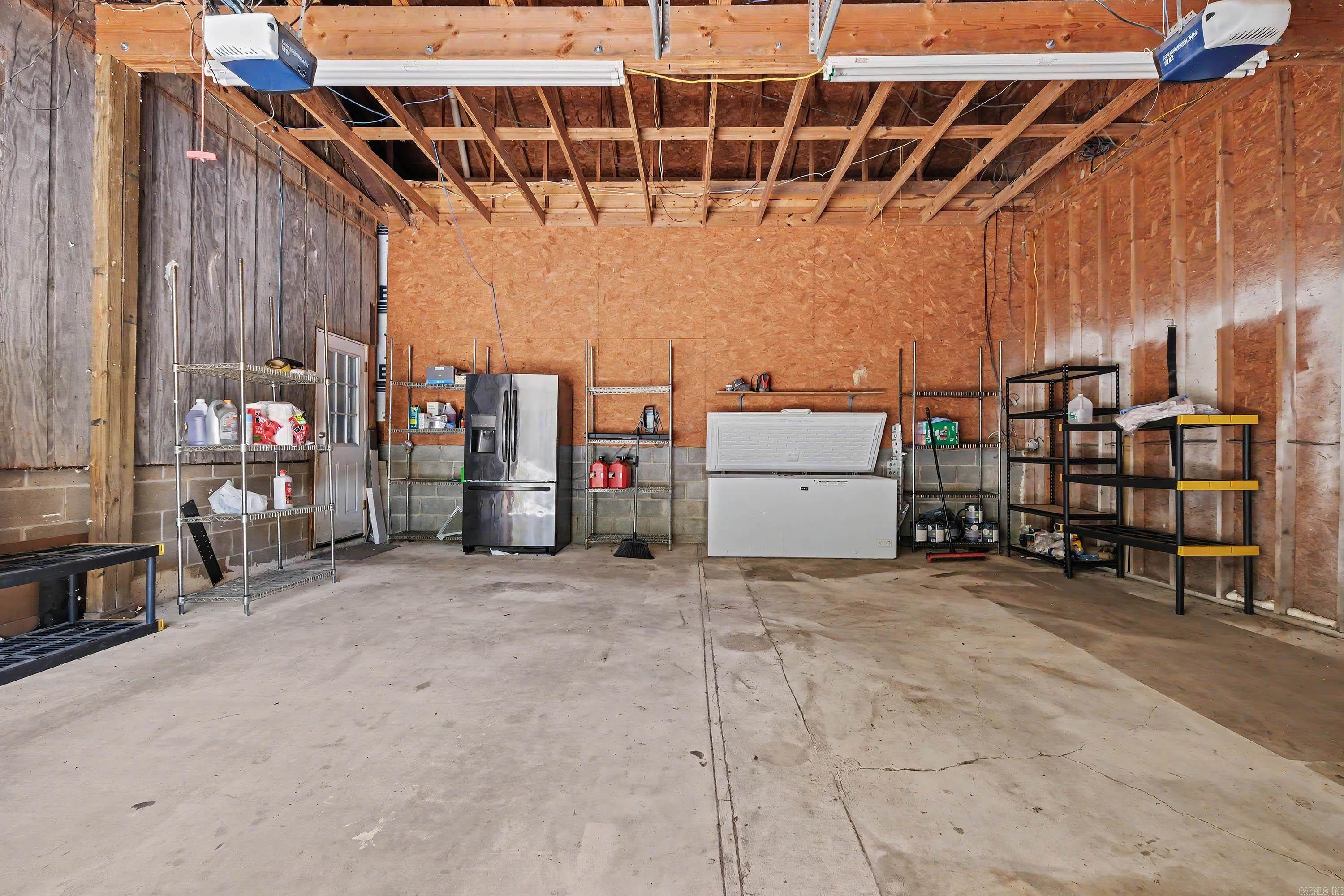 2354 Thunderbird Loop Property Photo 35