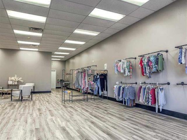 7197 Sheridan Suite 107 Road Suite 107 Property Photo 11
