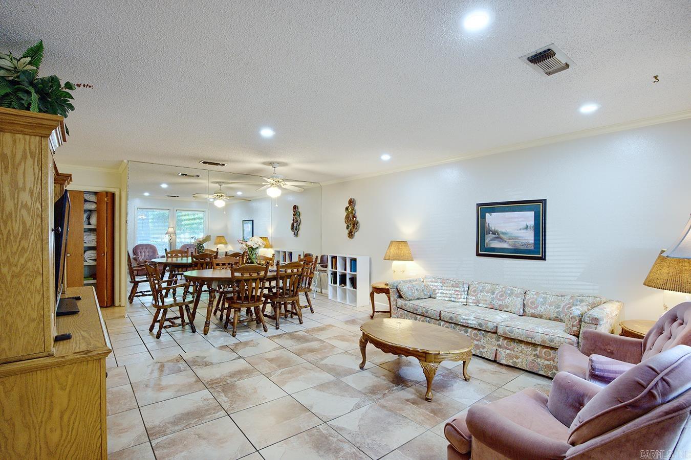 6 Fresca Ln Property Photo 2