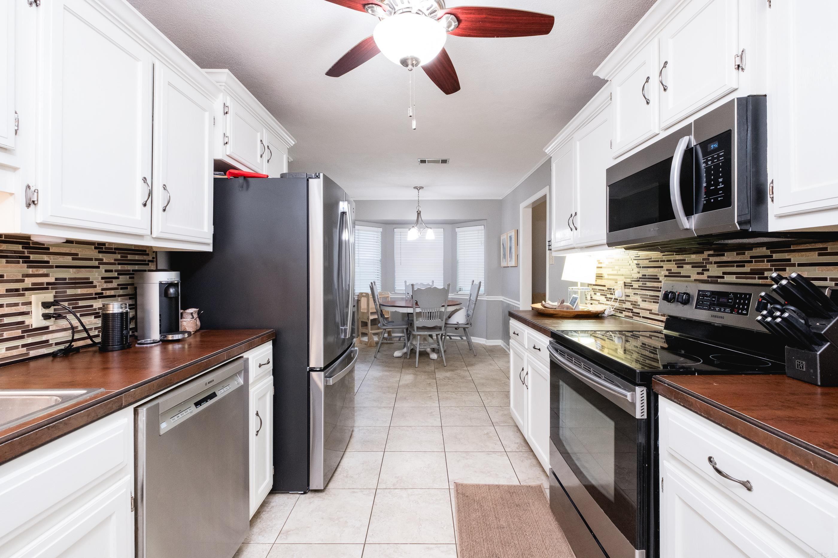 5 Wild Cherry Court Property Photo 8