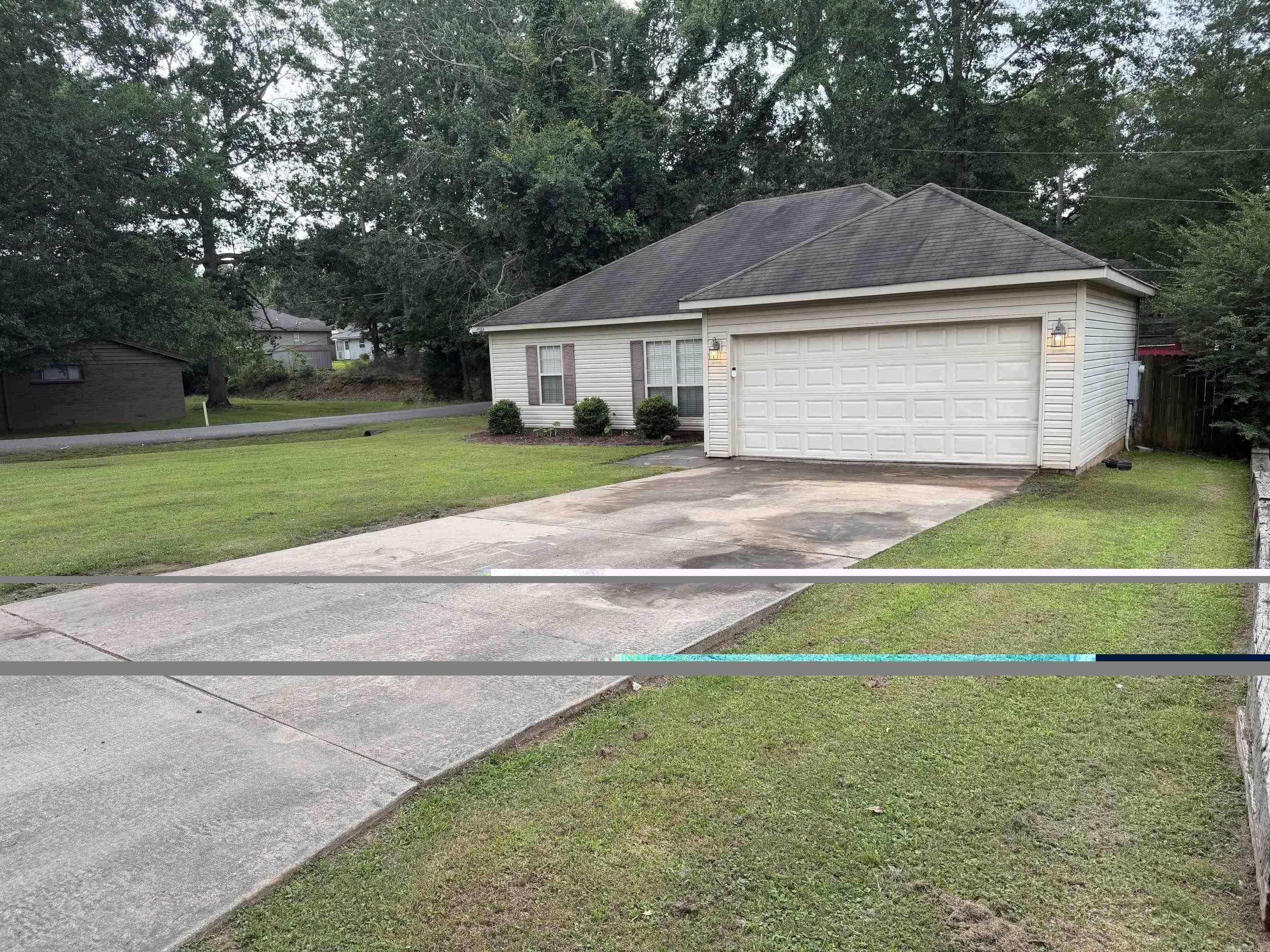 120 Pineview Property Photo 2