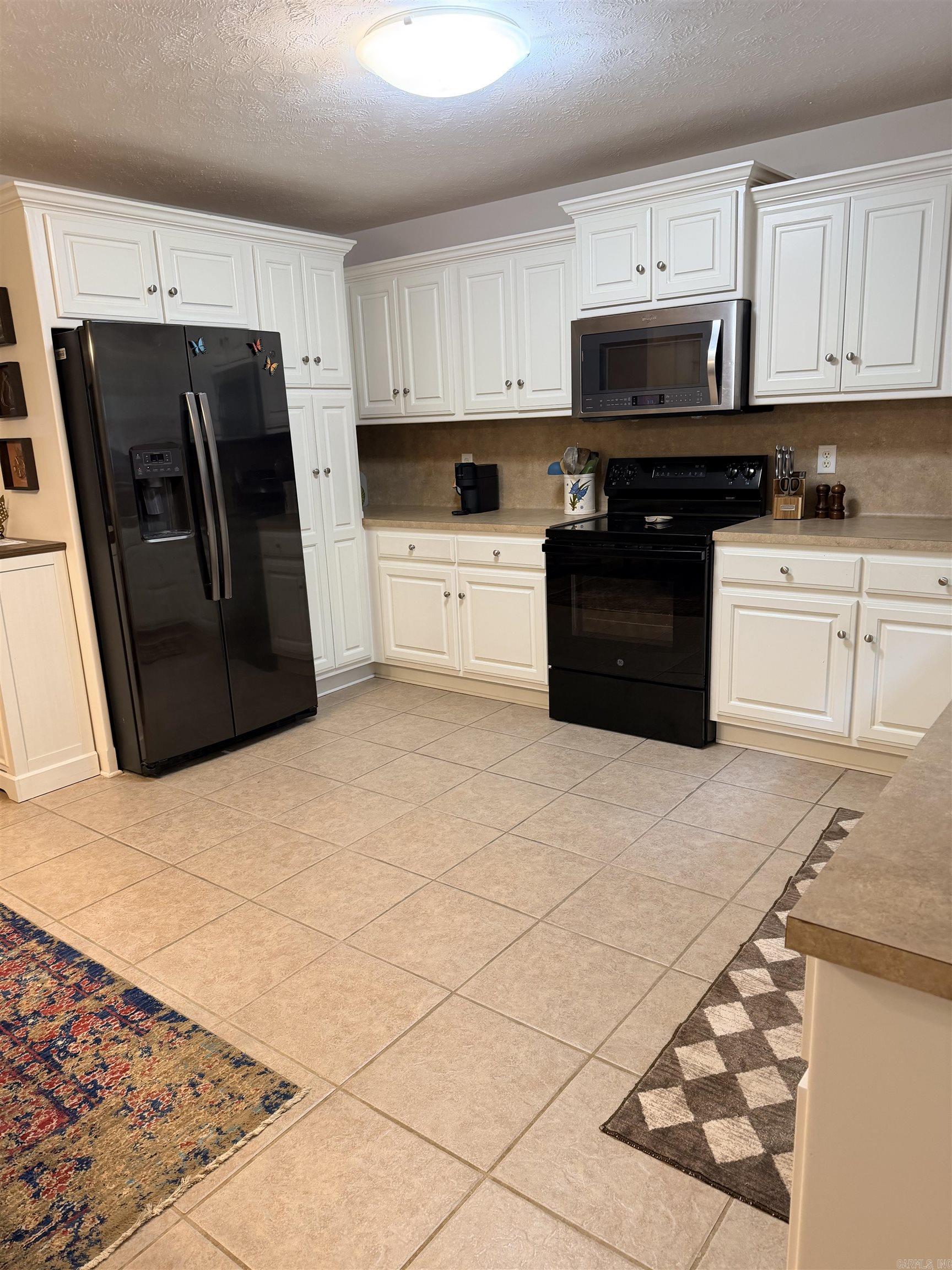 120 Pineview Property Photo 8