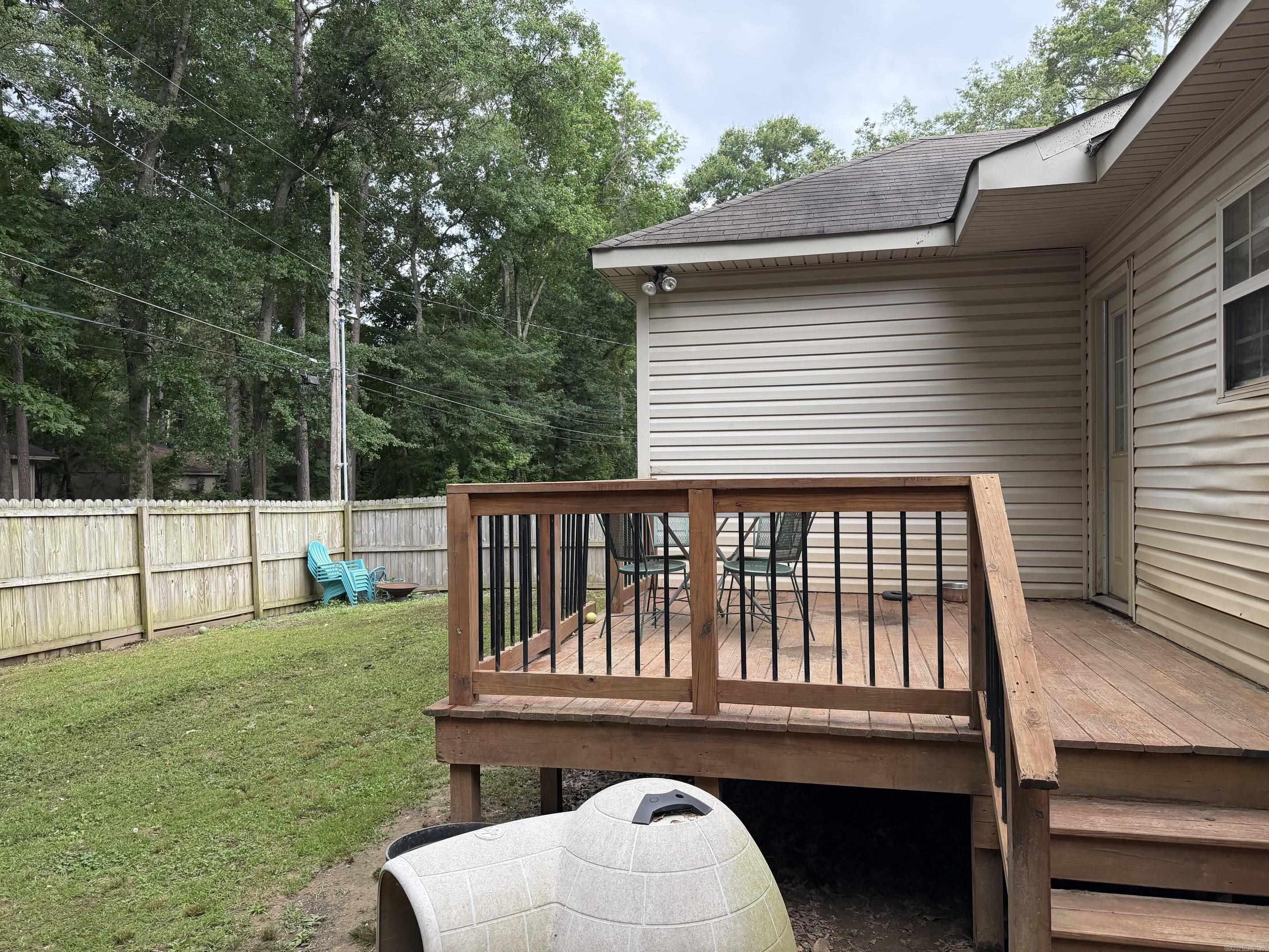 120 Pineview Property Photo 17