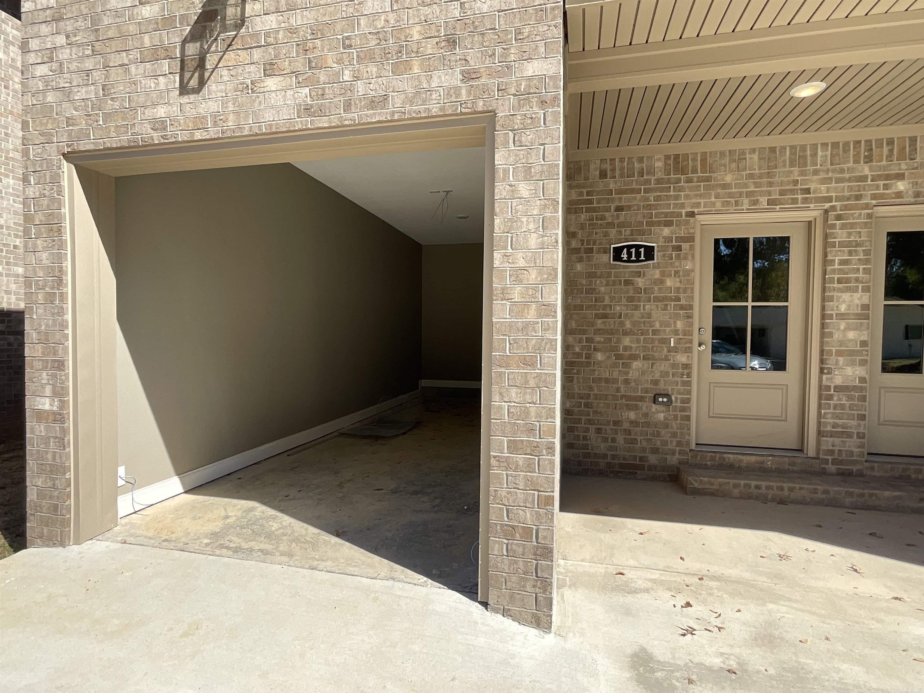 409 & 411 Church Street Property Photo 27