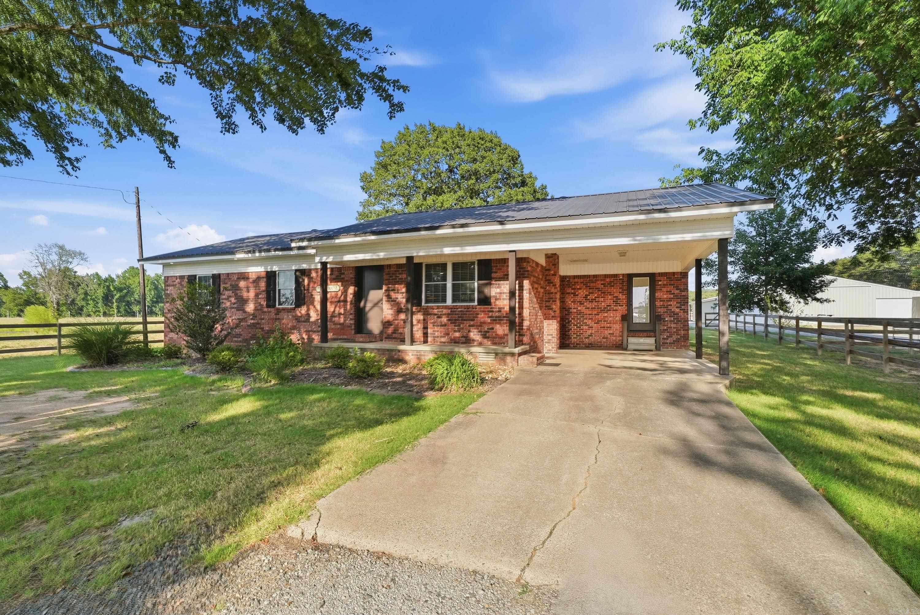 75 Stark Ave. Property Photo 1