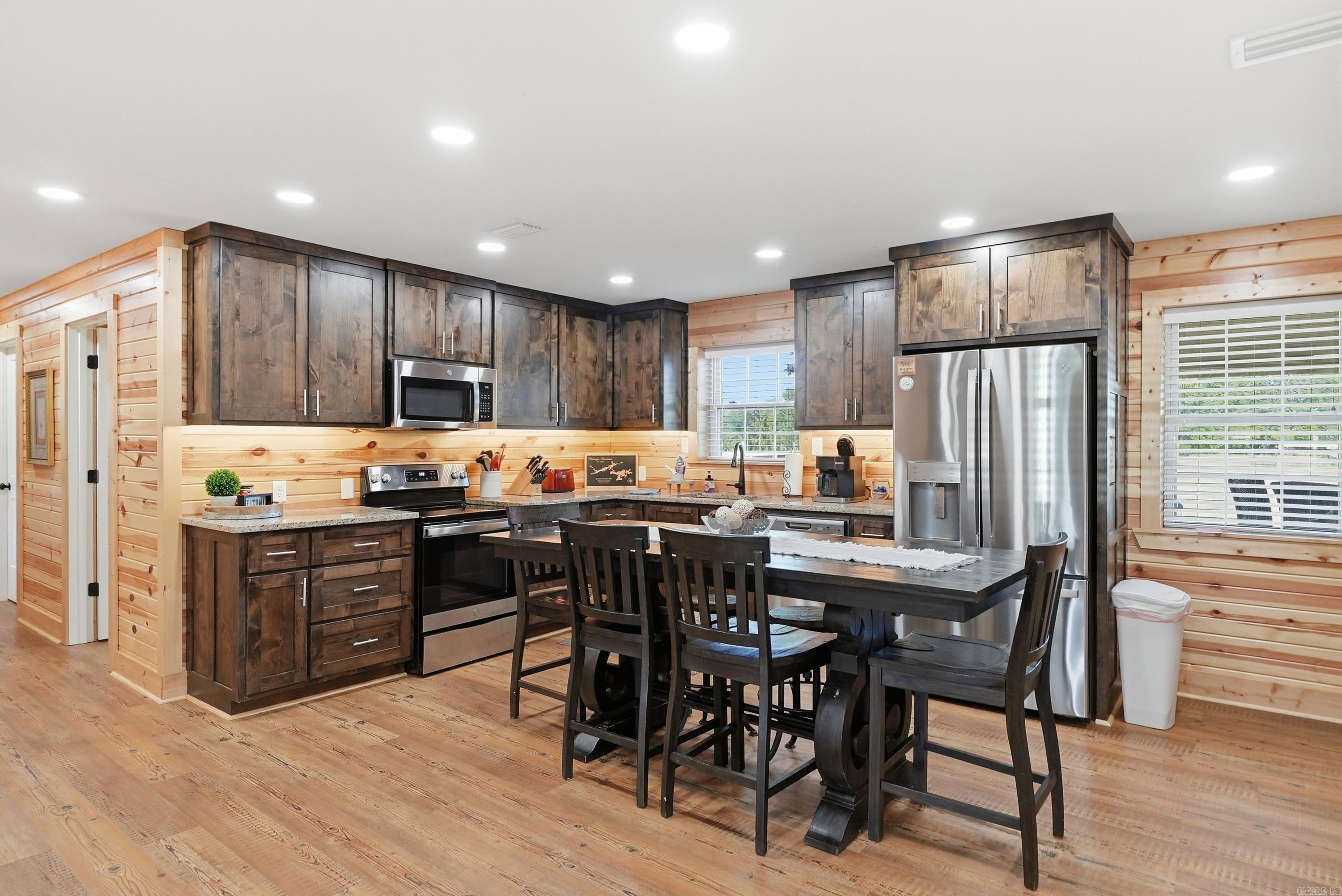 75 Stark Ave. Property Photo 13