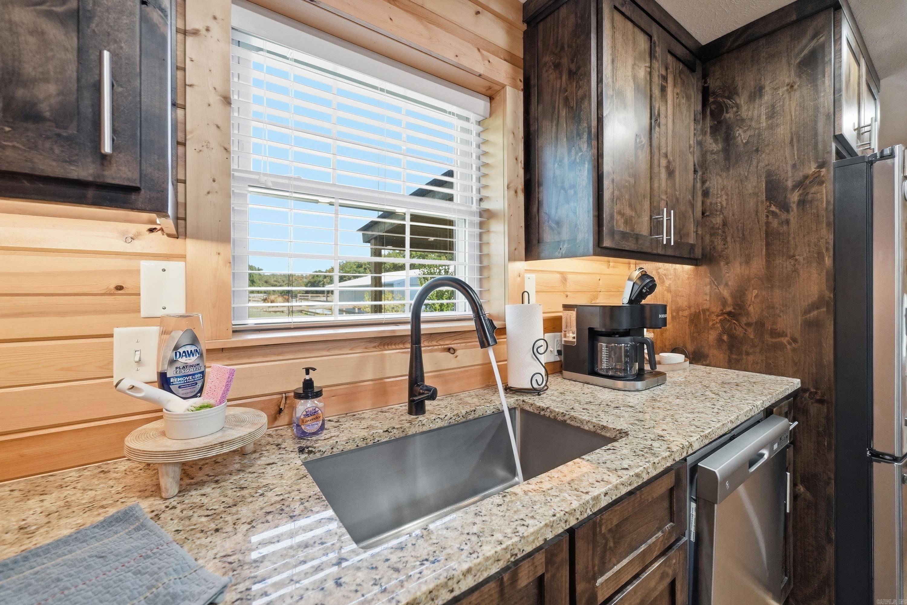 75 Stark Ave. Property Photo 16