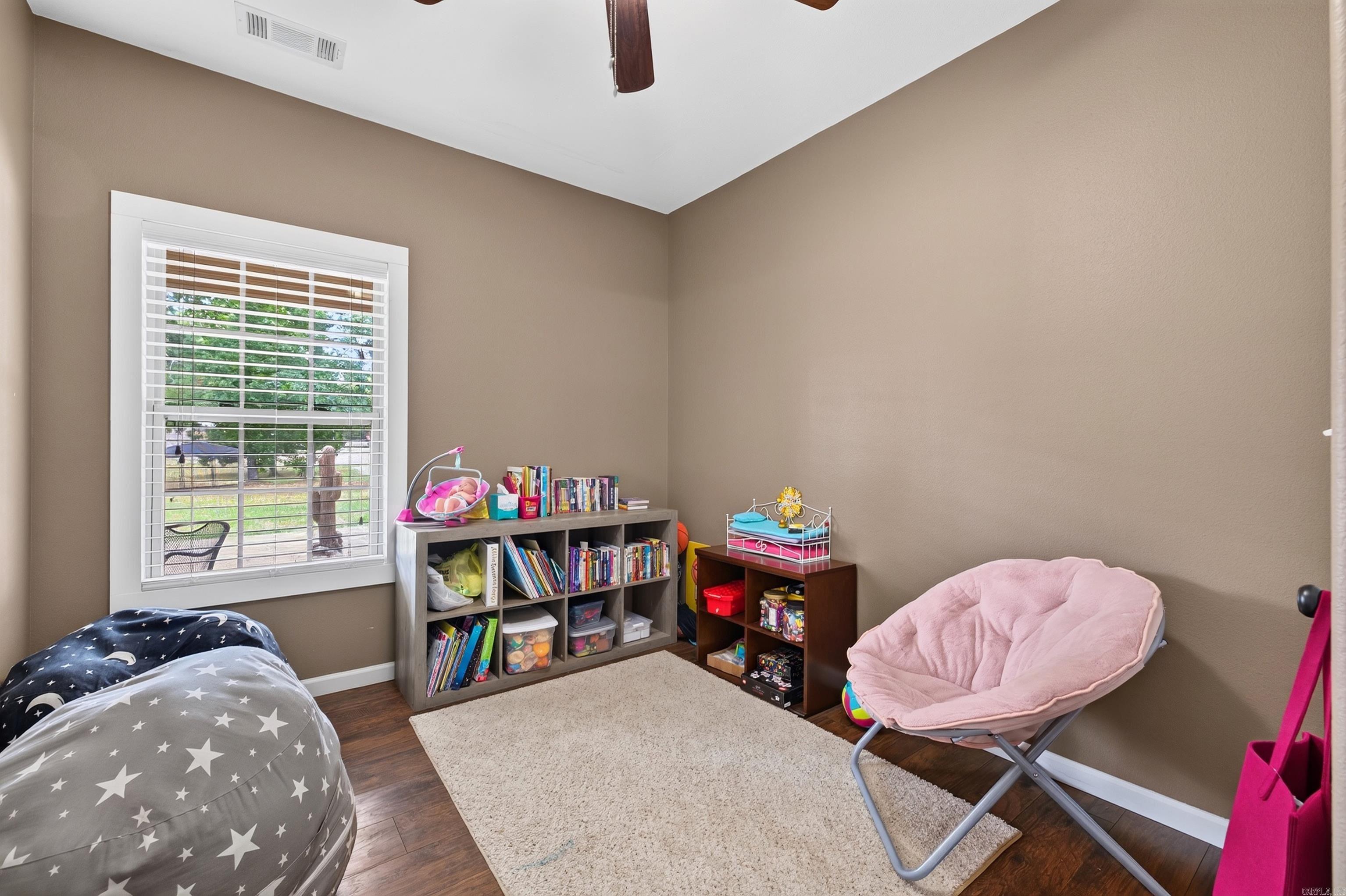 2850 A,b,c Traskwood Road Property Photo 34