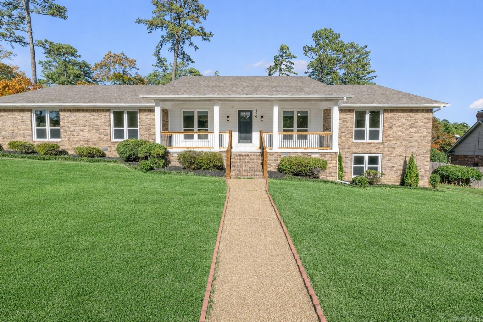 186 Pebble Beach Drive Property Photo 1