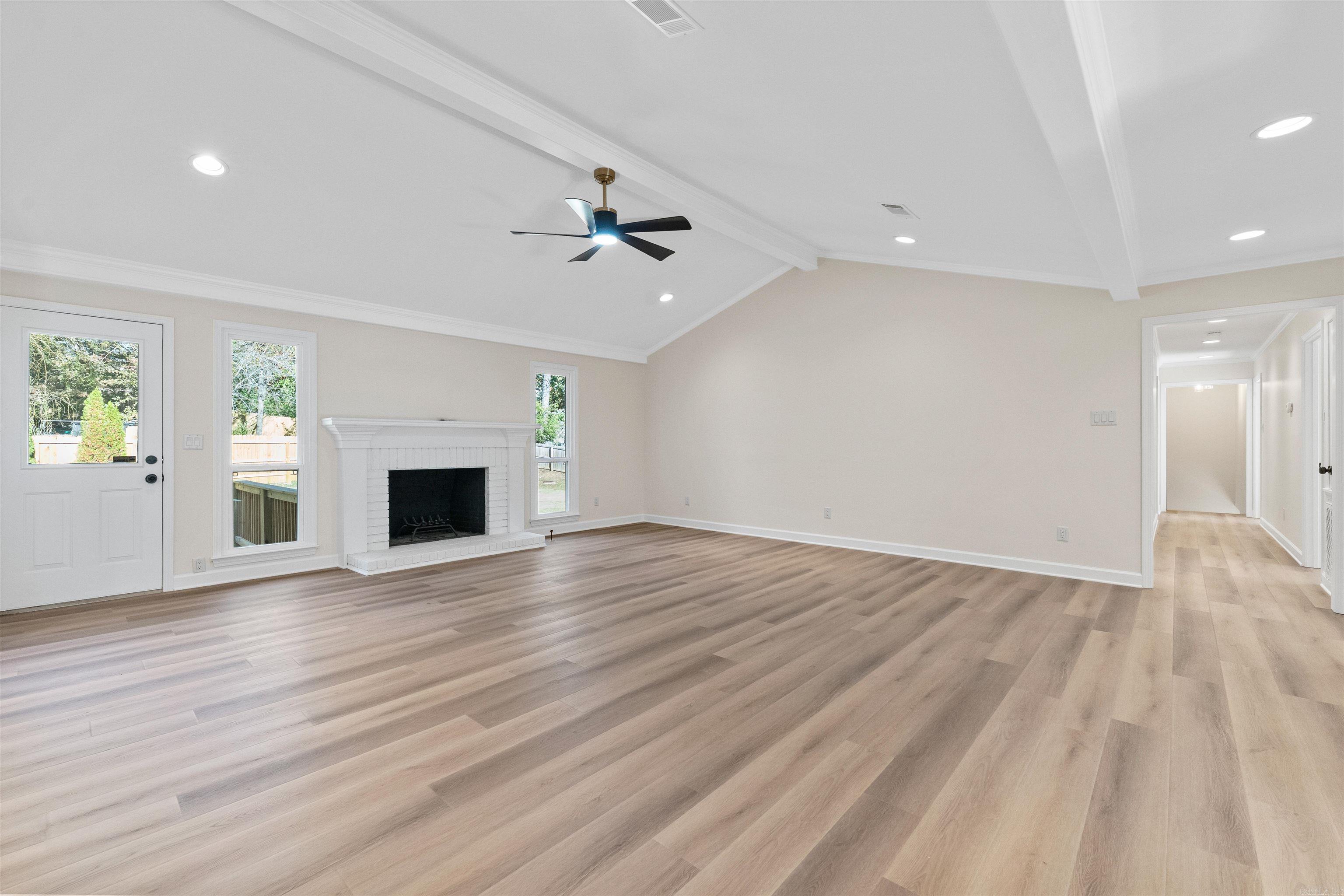 186 Pebble Beach Drive Property Photo 6
