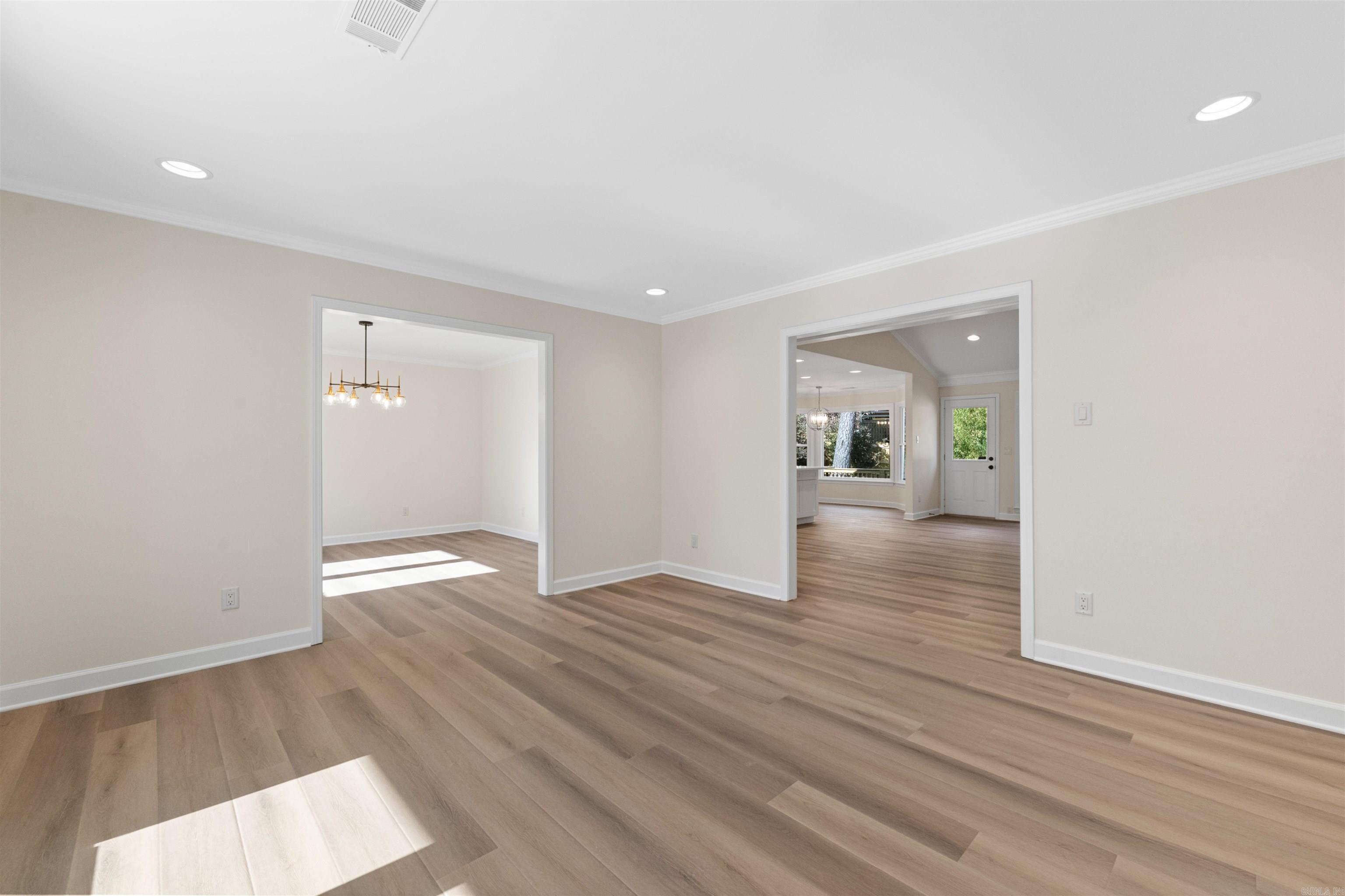 186 Pebble Beach Drive Property Photo 19