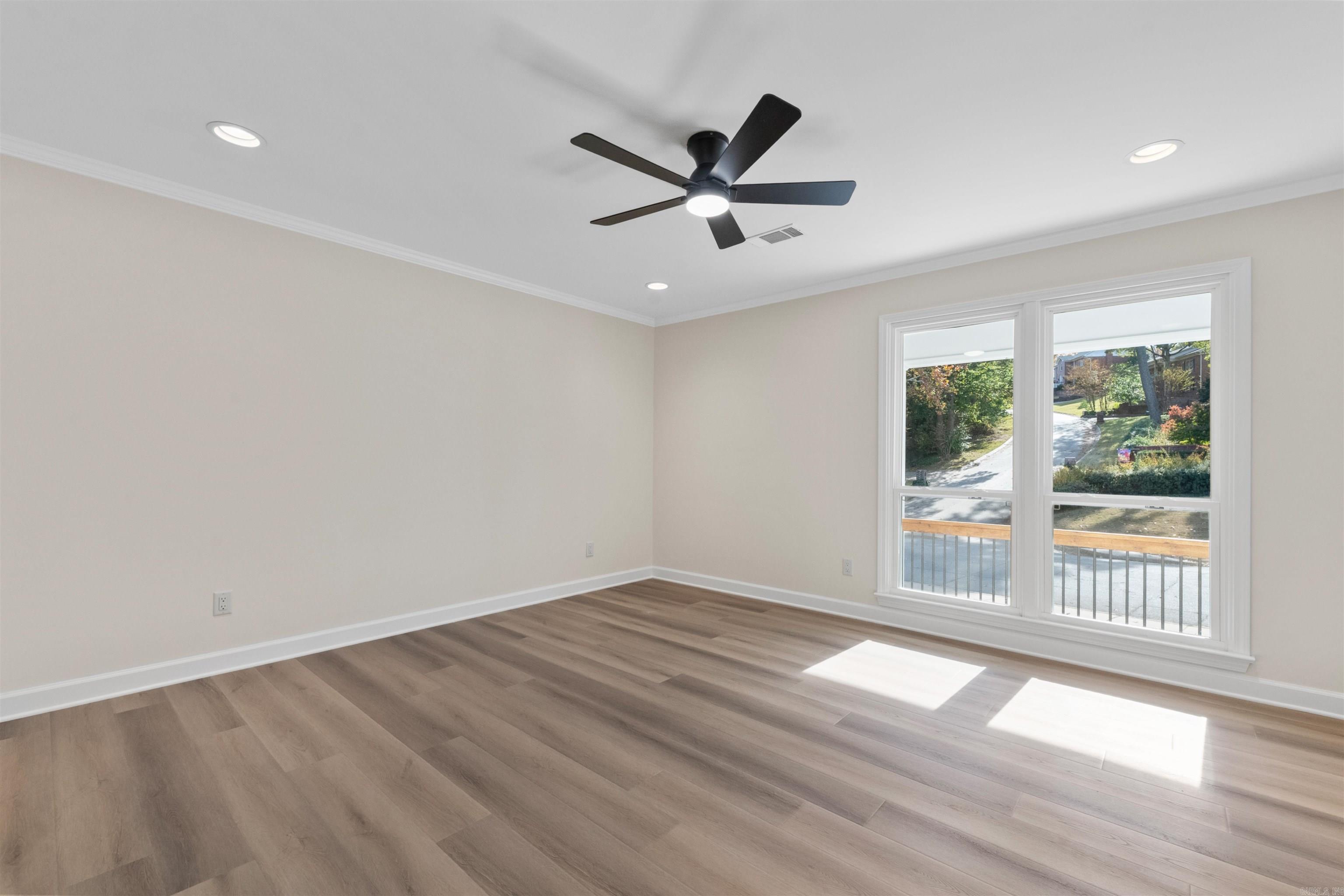186 Pebble Beach Drive Property Photo 29