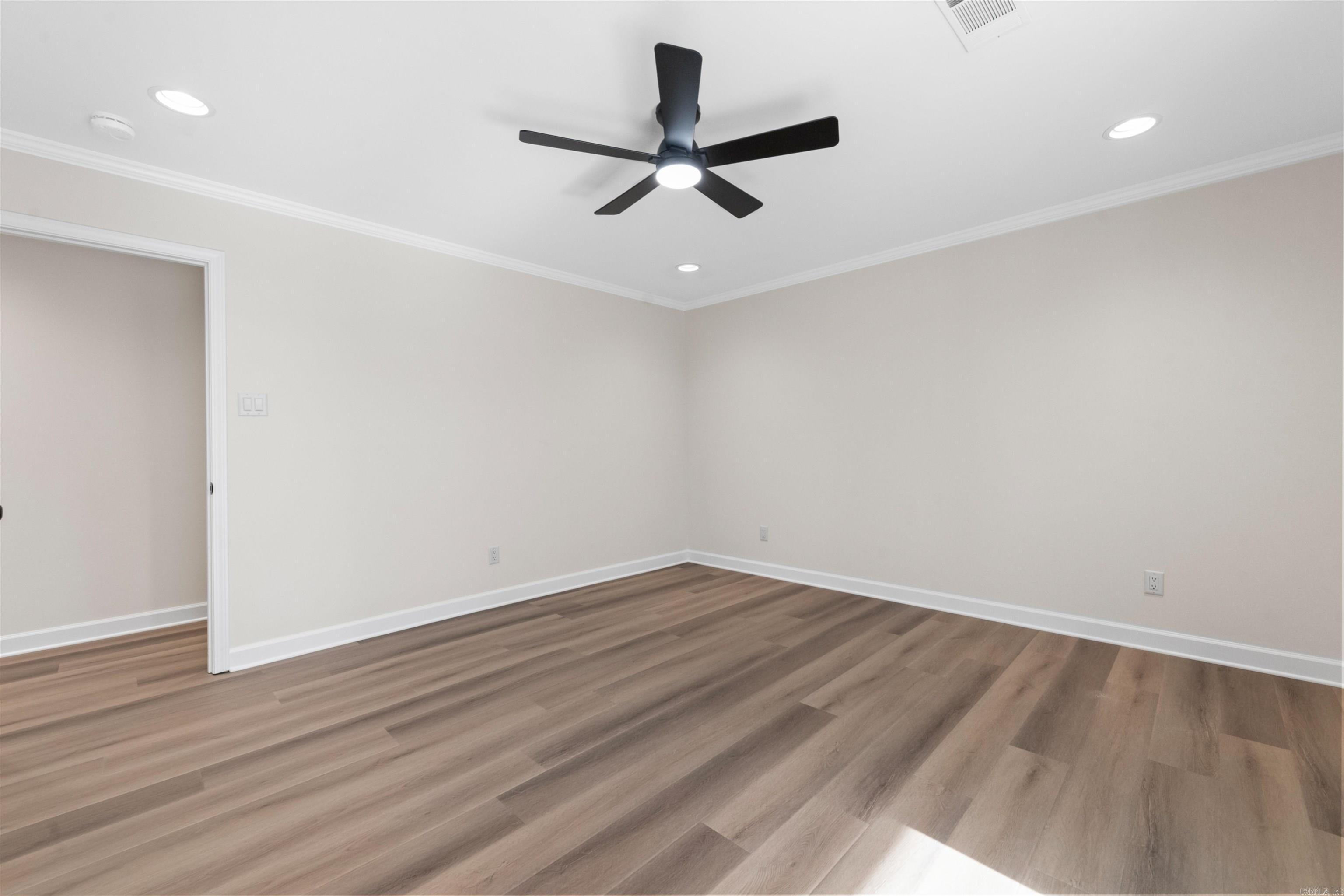 186 Pebble Beach Drive Property Photo 31