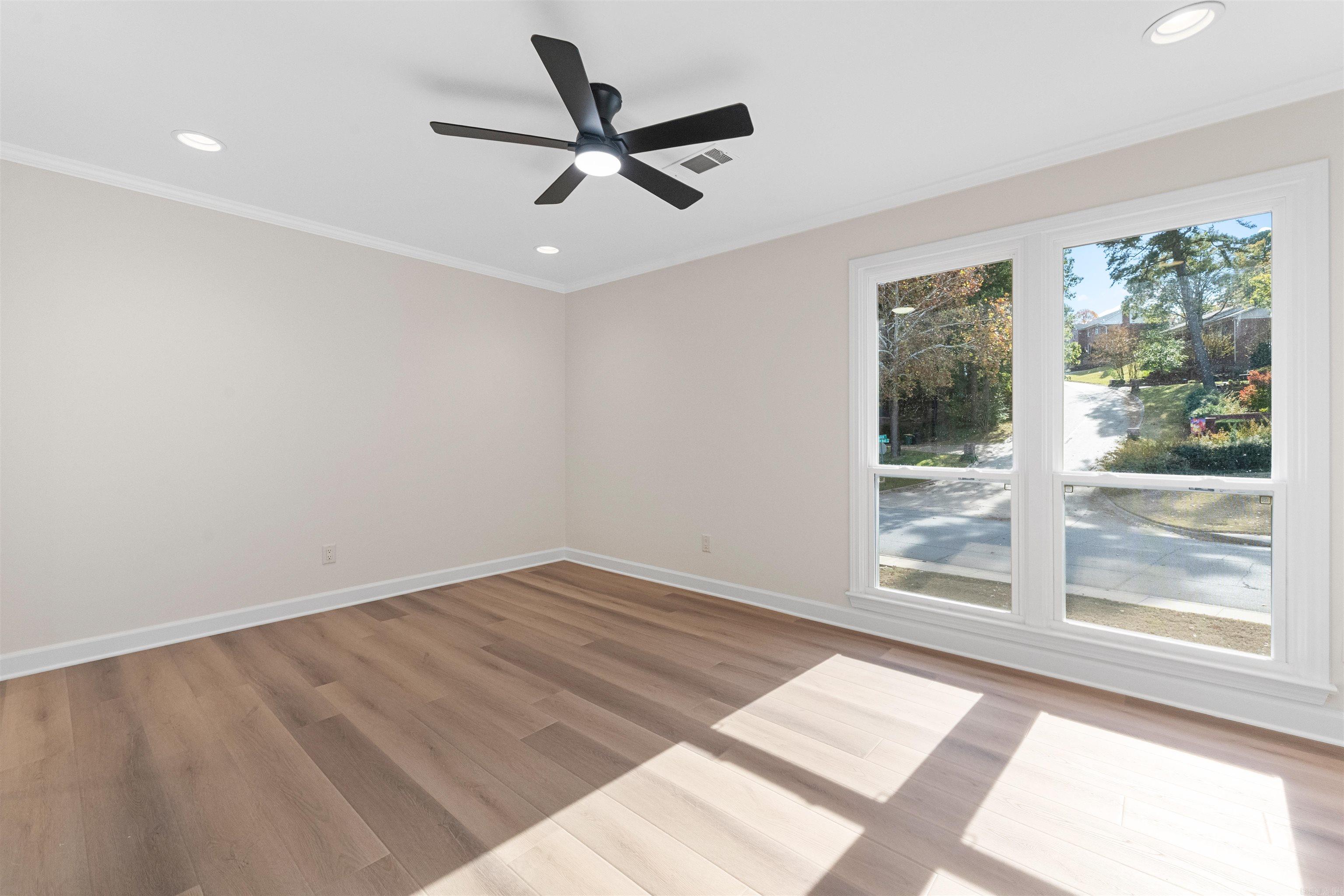 186 Pebble Beach Drive Property Photo 33