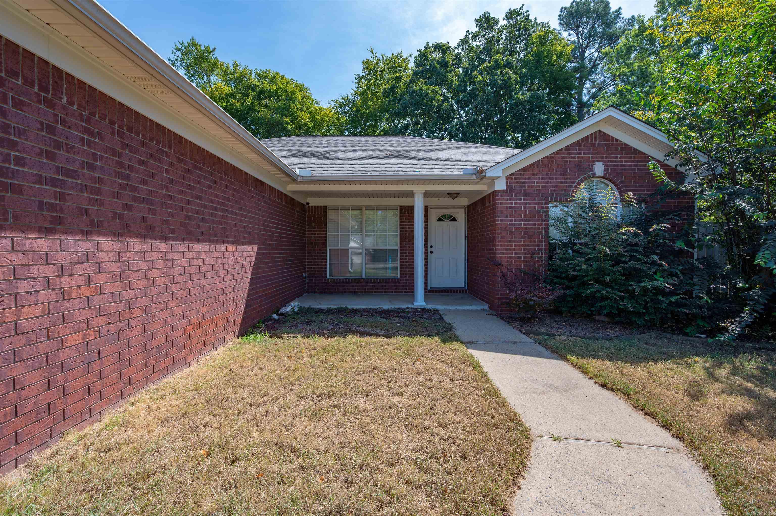 1019 Allyson Avenue Property Photo 2
