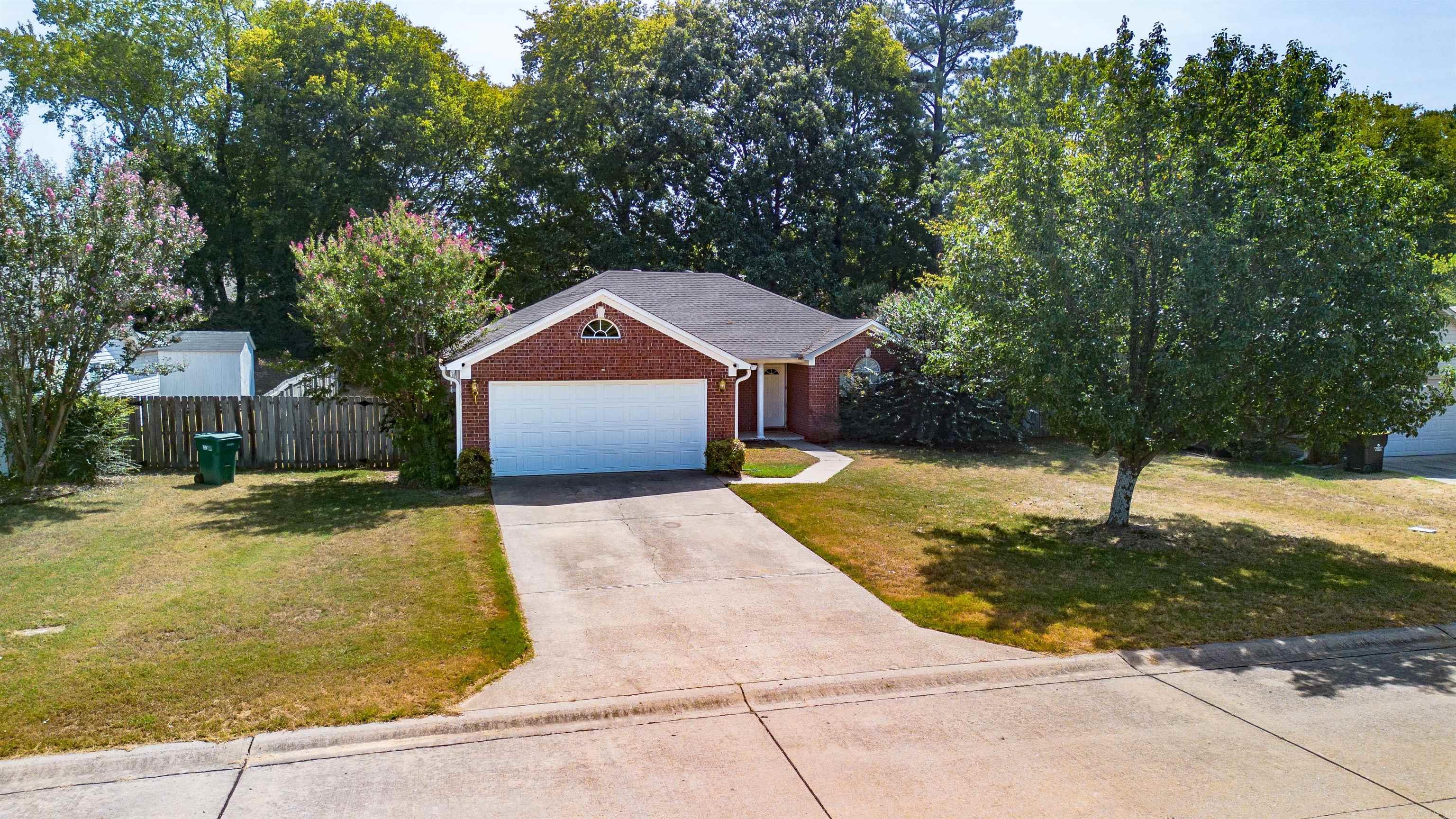 1019 Allyson Avenue Property Photo 29