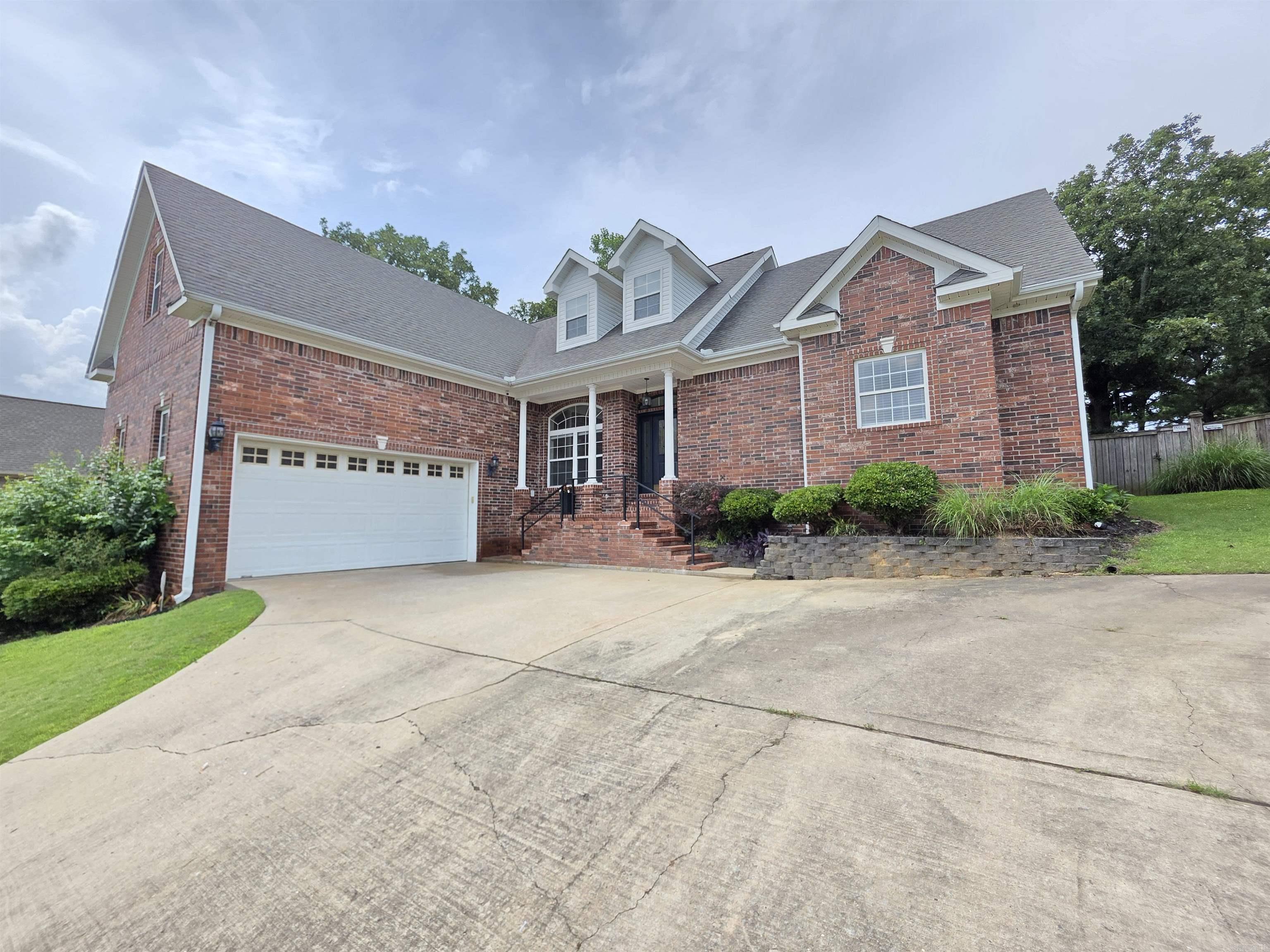 7364 W Ridge Circle Property Photo 1
