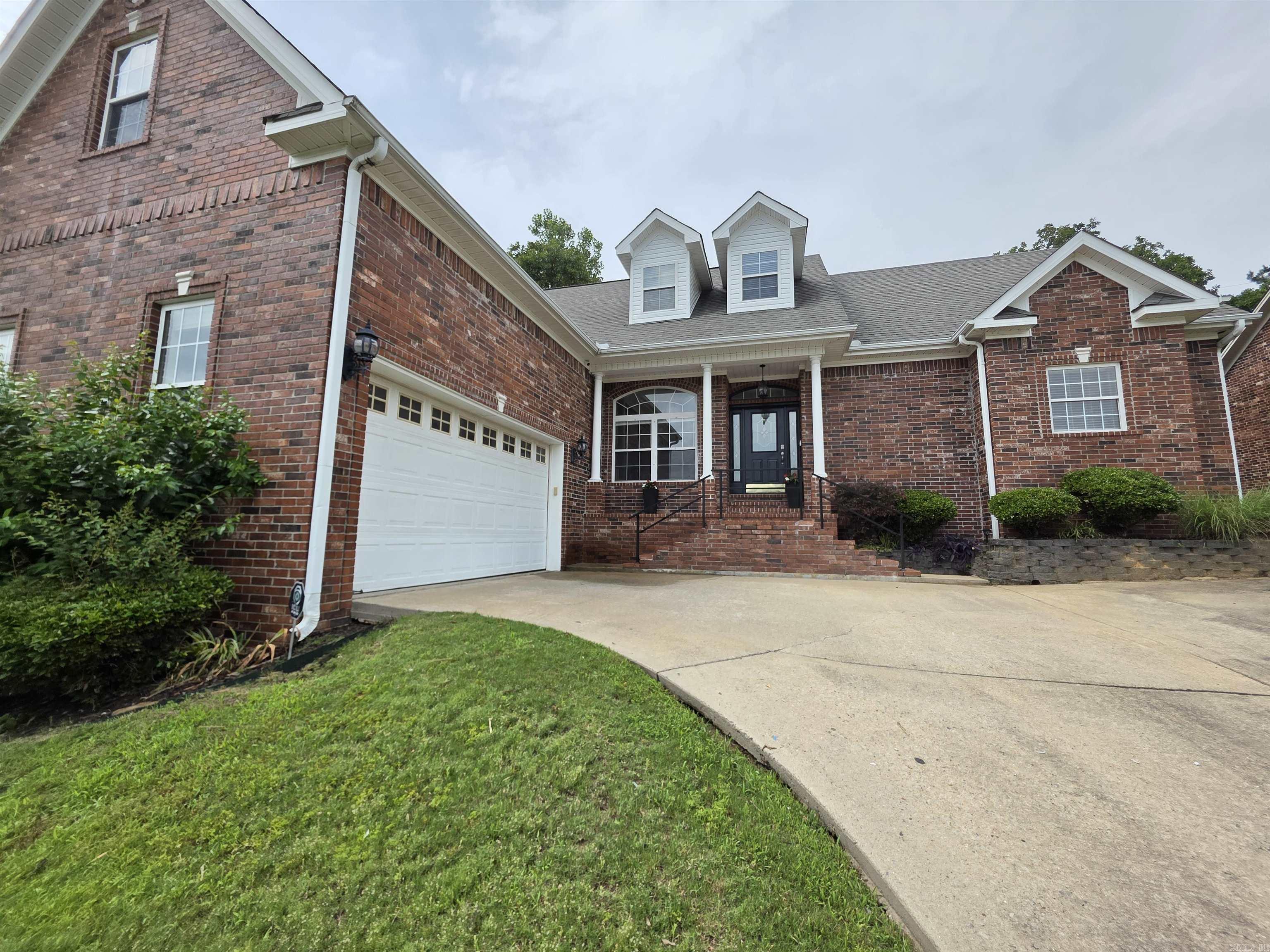 7364 W Ridge Circle Property Photo 5