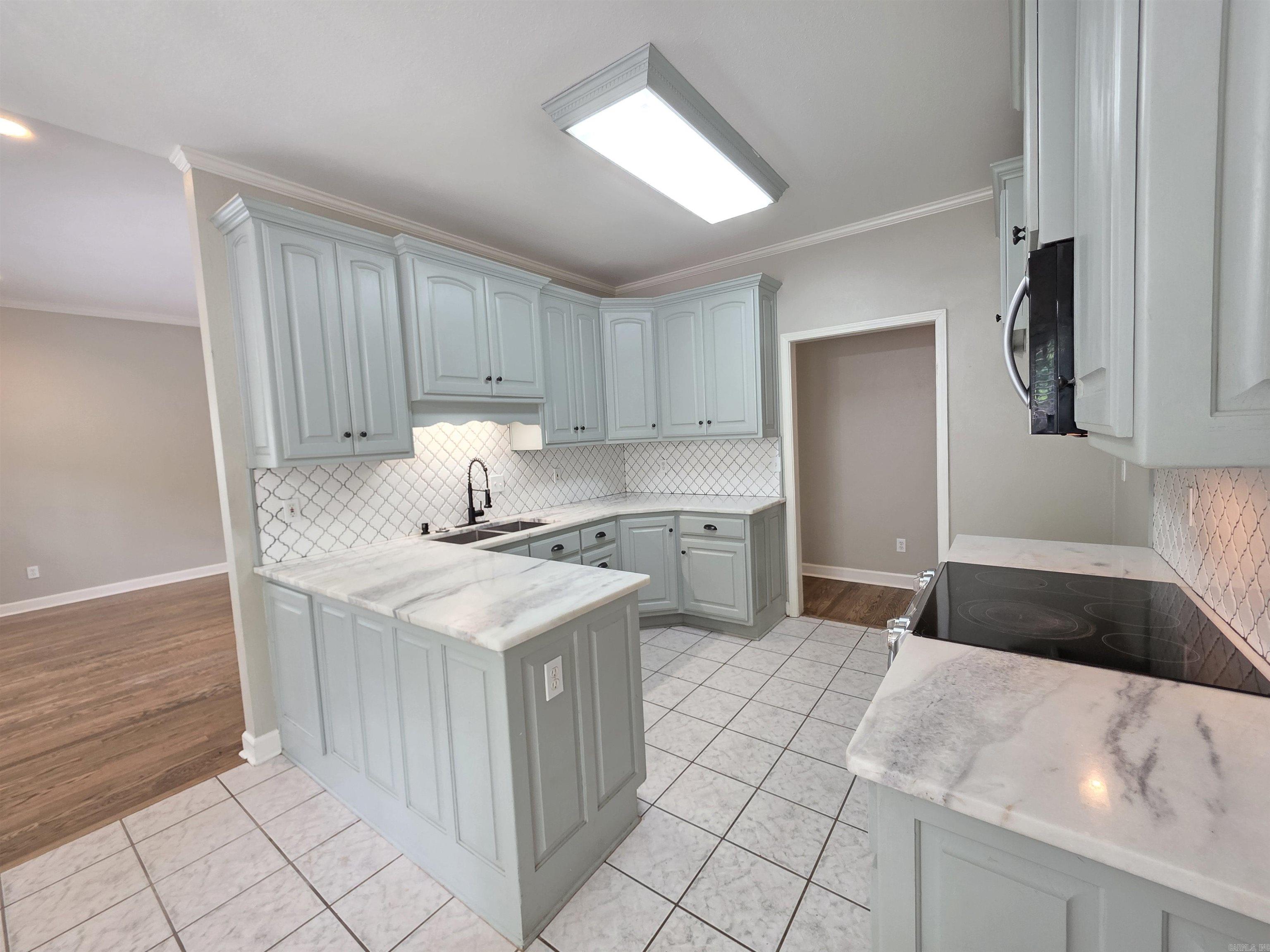 7364 W Ridge Circle Property Photo 17