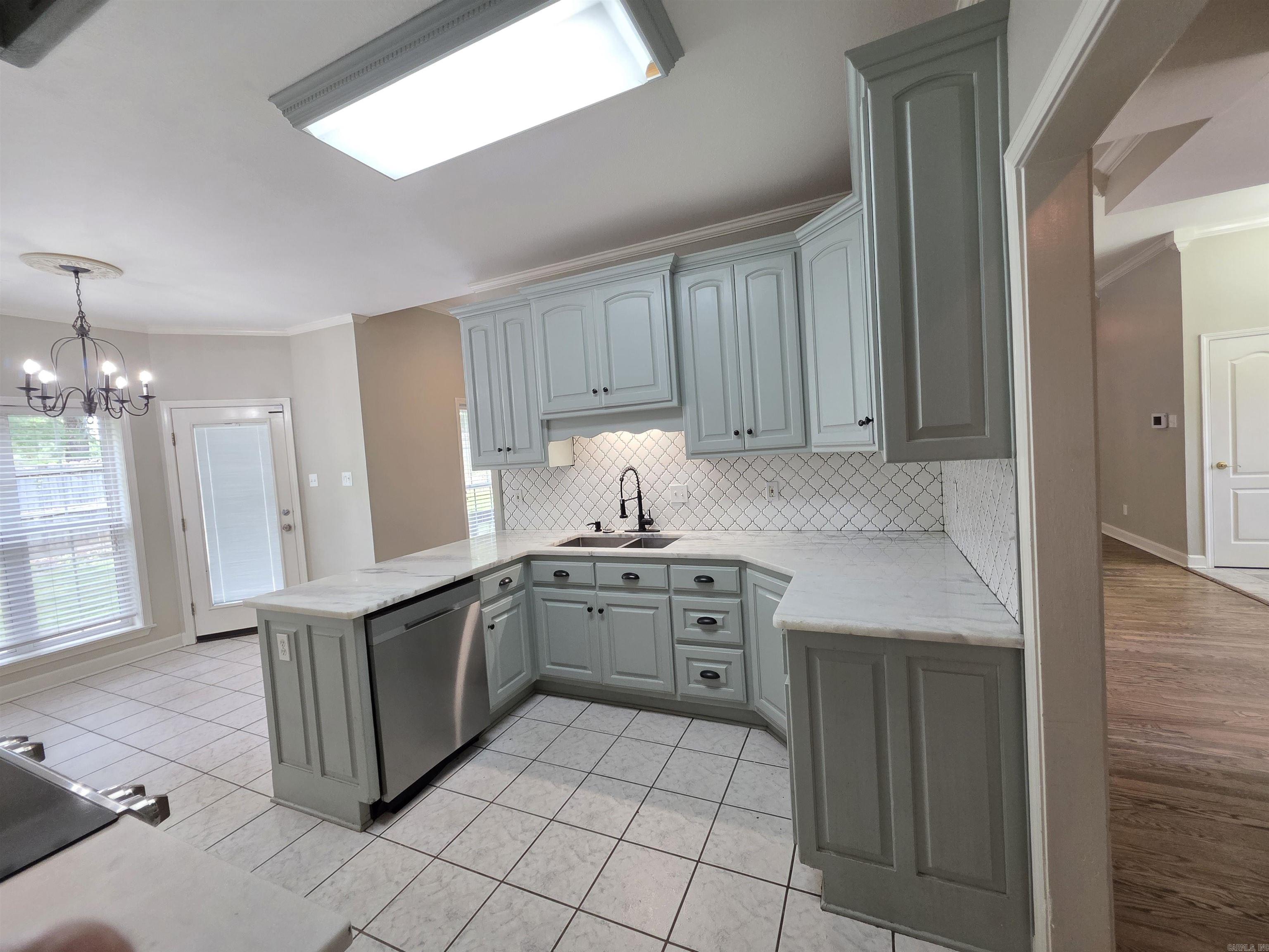 7364 W Ridge Circle Property Photo 19