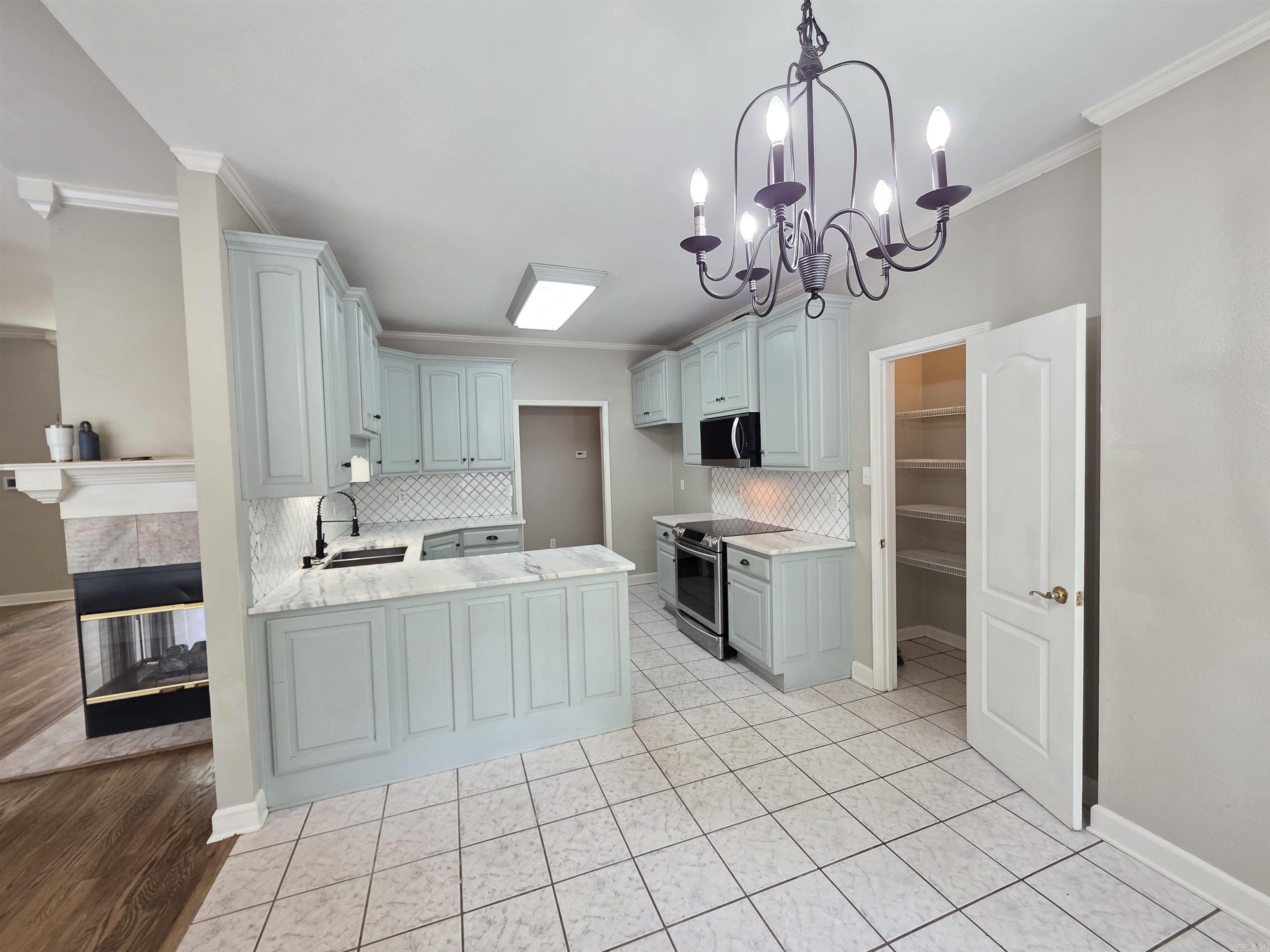 7364 W Ridge Circle Property Photo 23