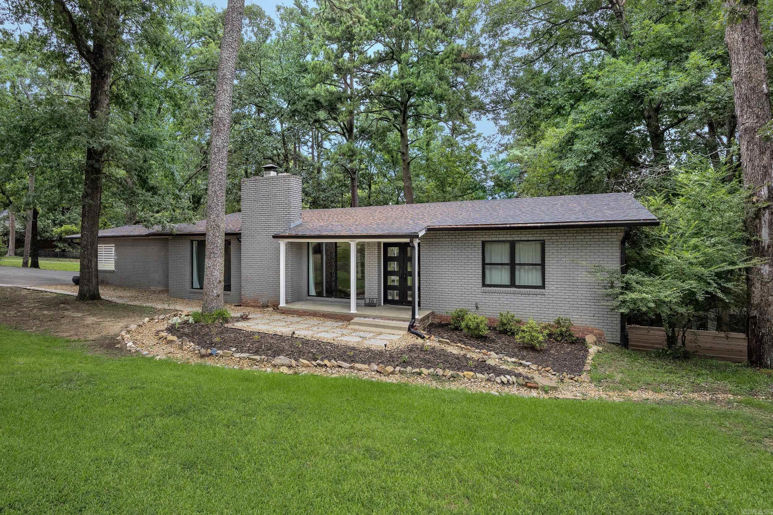 16 Robinwood Drive Property Photo 48