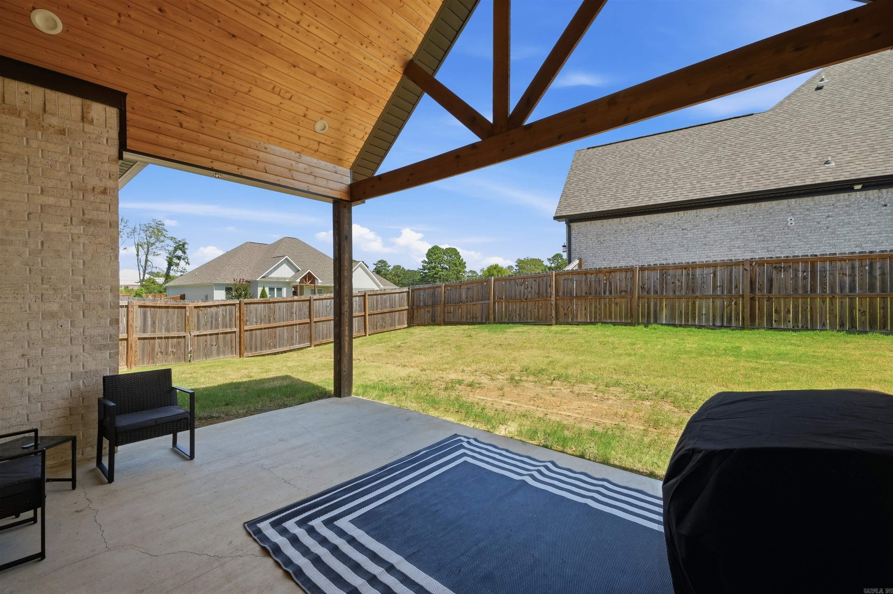 6070 Majestic Waters Drive Property Photo 39