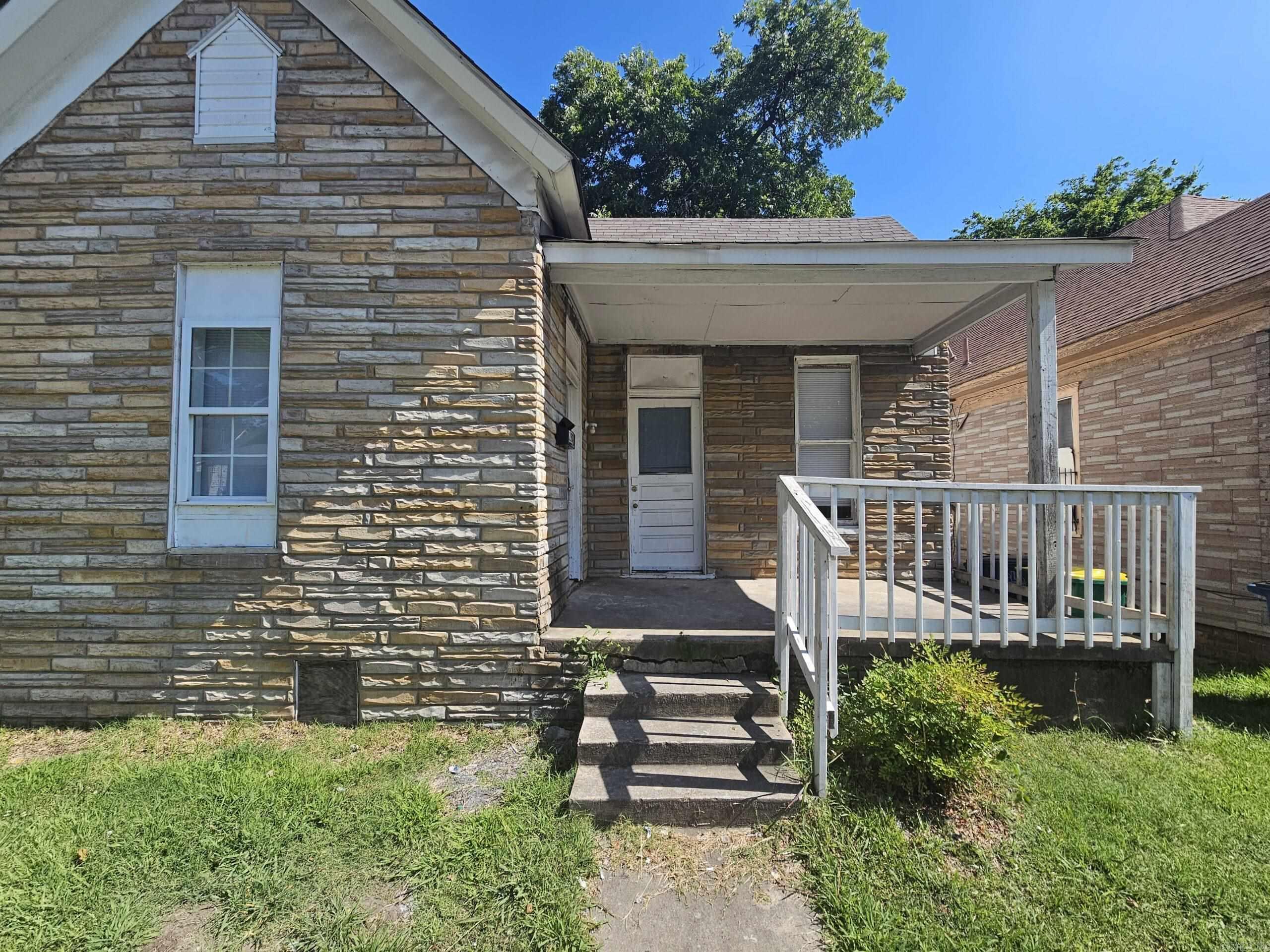 70 Unit Property Photo 11