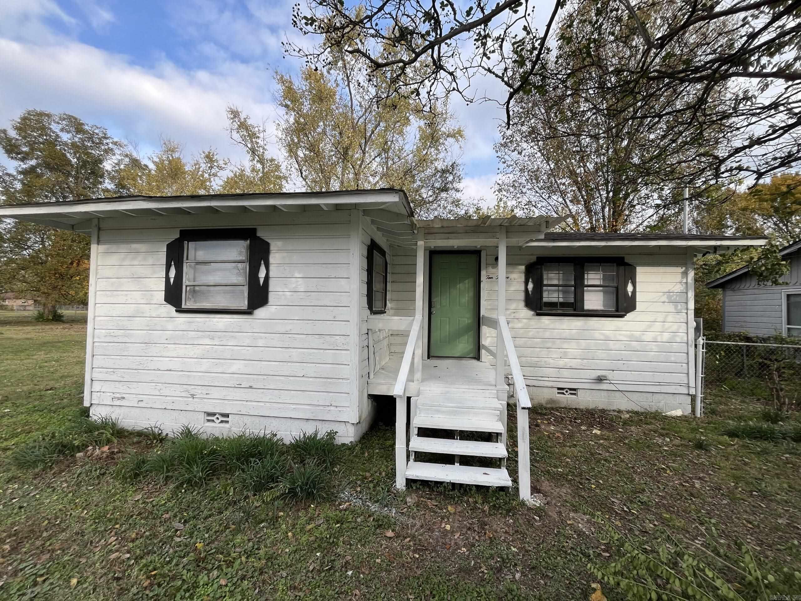 70 Unit Property Photo 16