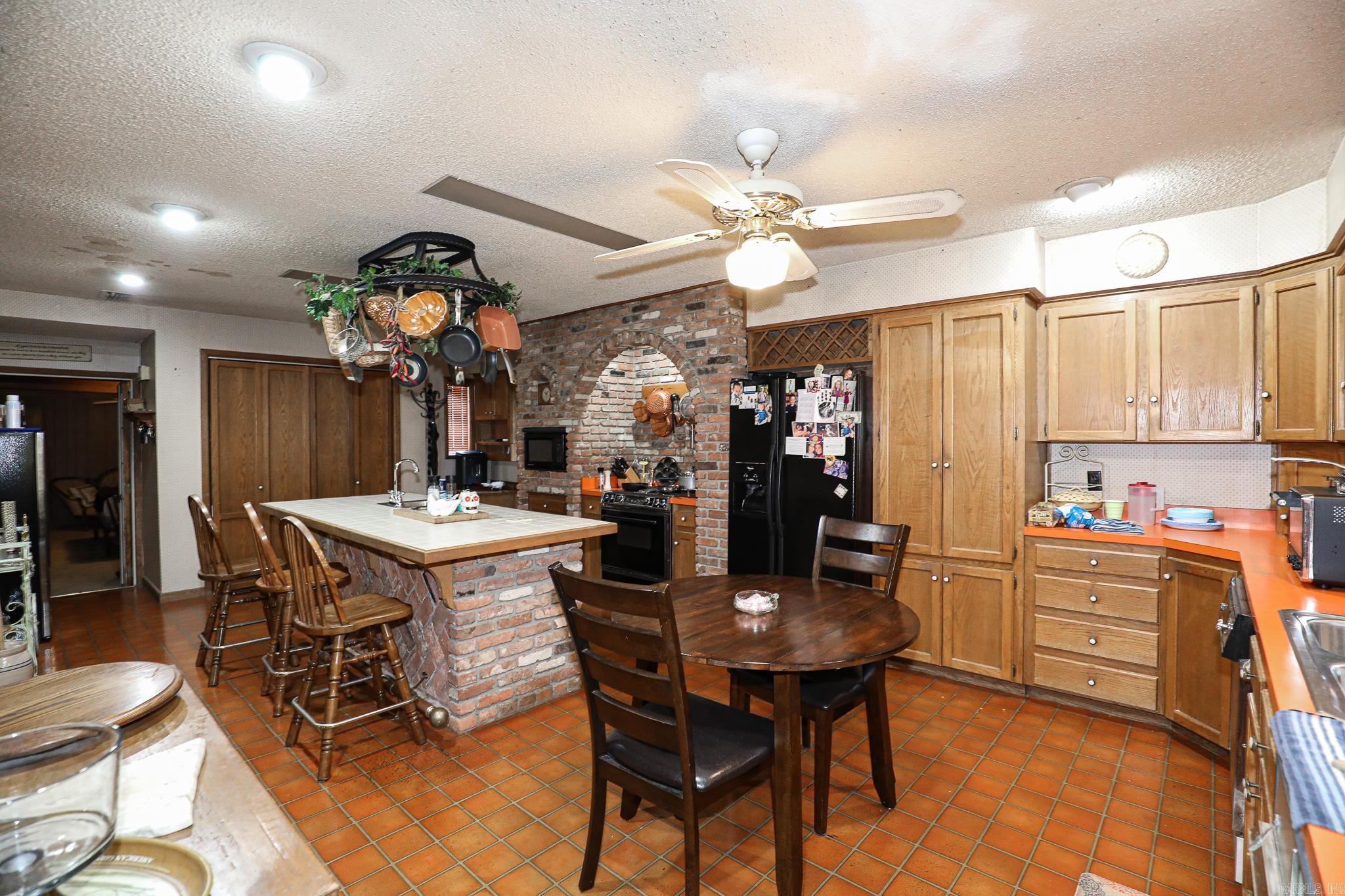 412 & 404 White St Property Photo 14