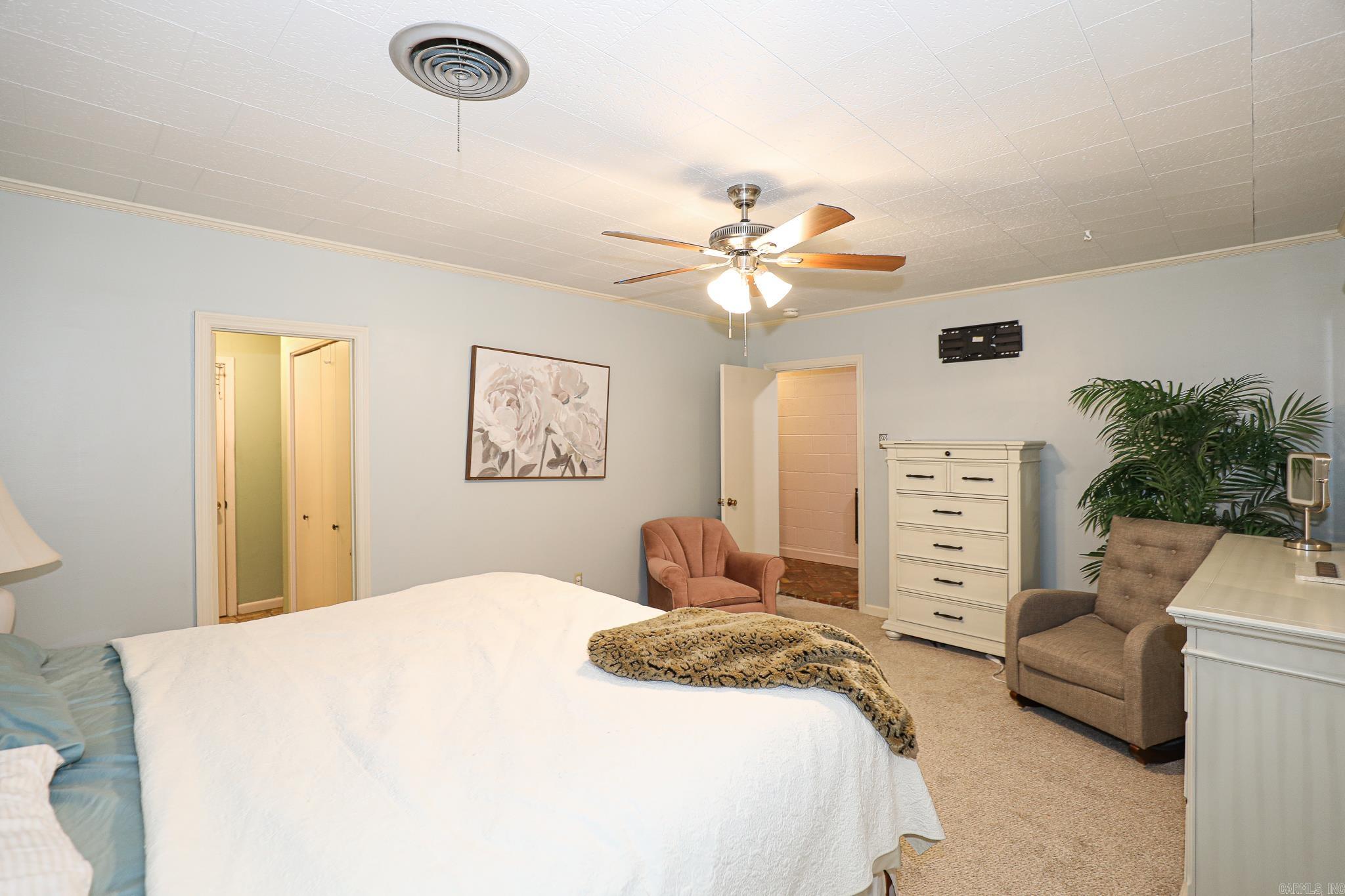 412 & 404 White St Property Photo 21