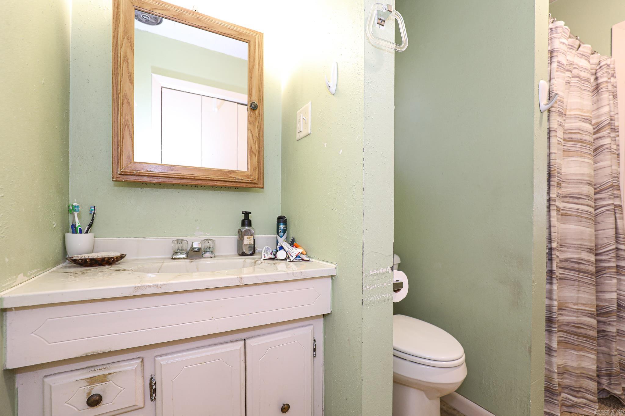 412 & 404 White St Property Photo 22