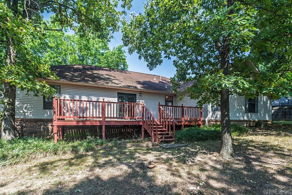 4 Oak Meadow Cove Property Photo 15