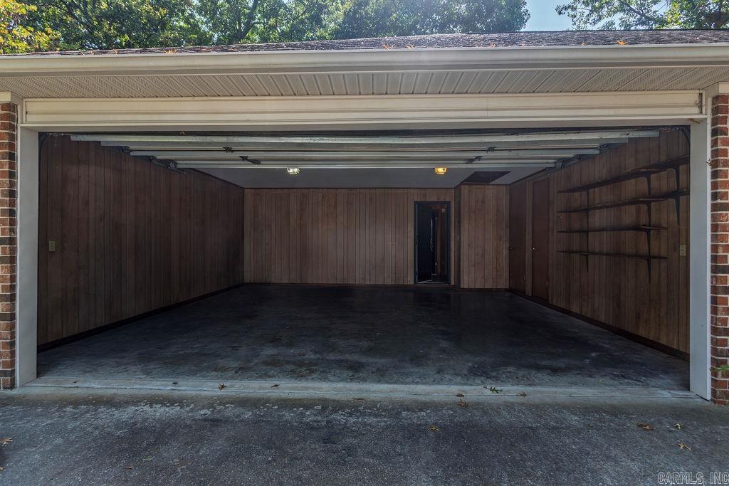 4 Oak Meadow Cove Property Photo 19
