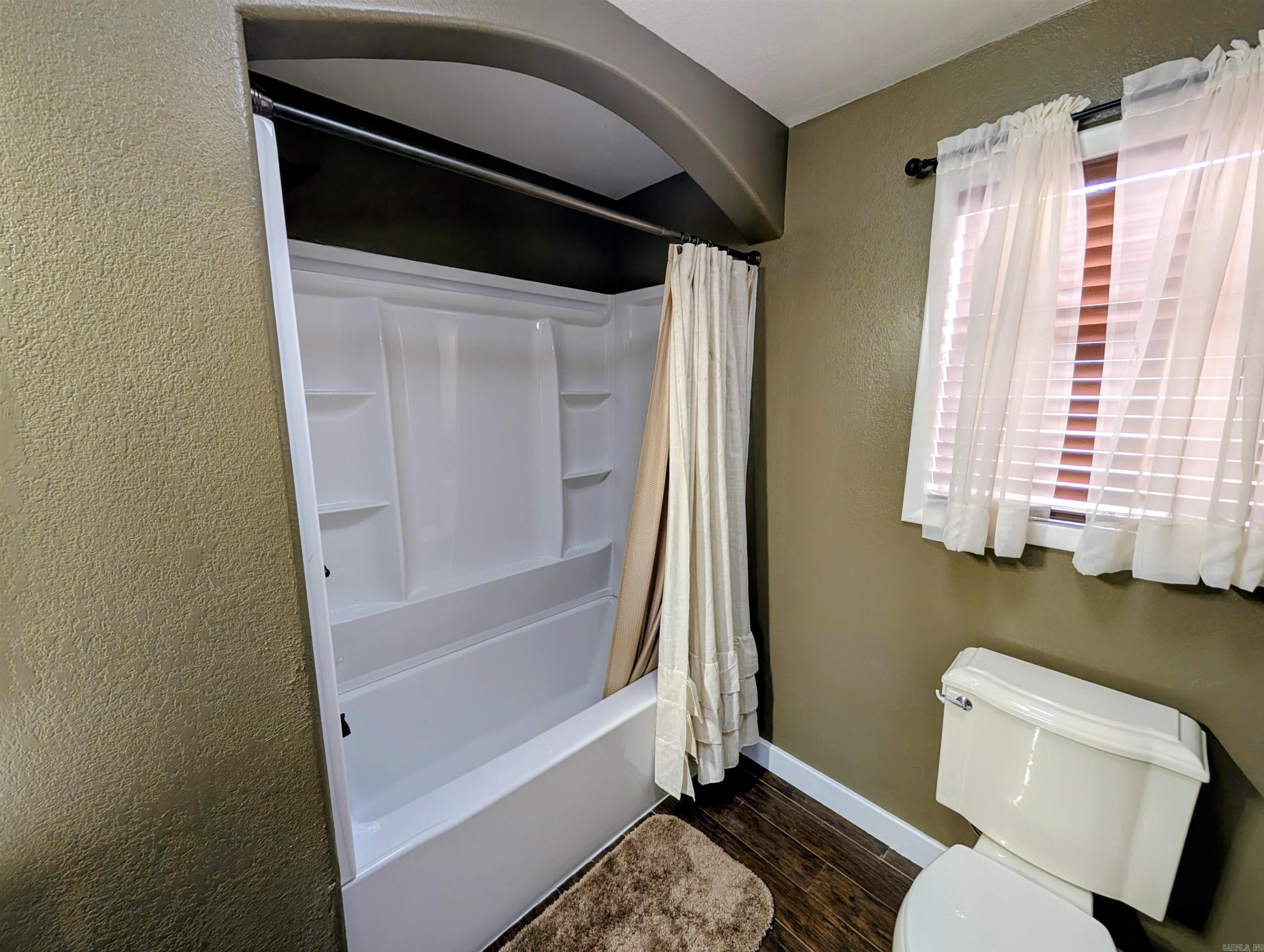 4001 Highway 71 S Property Photo 21