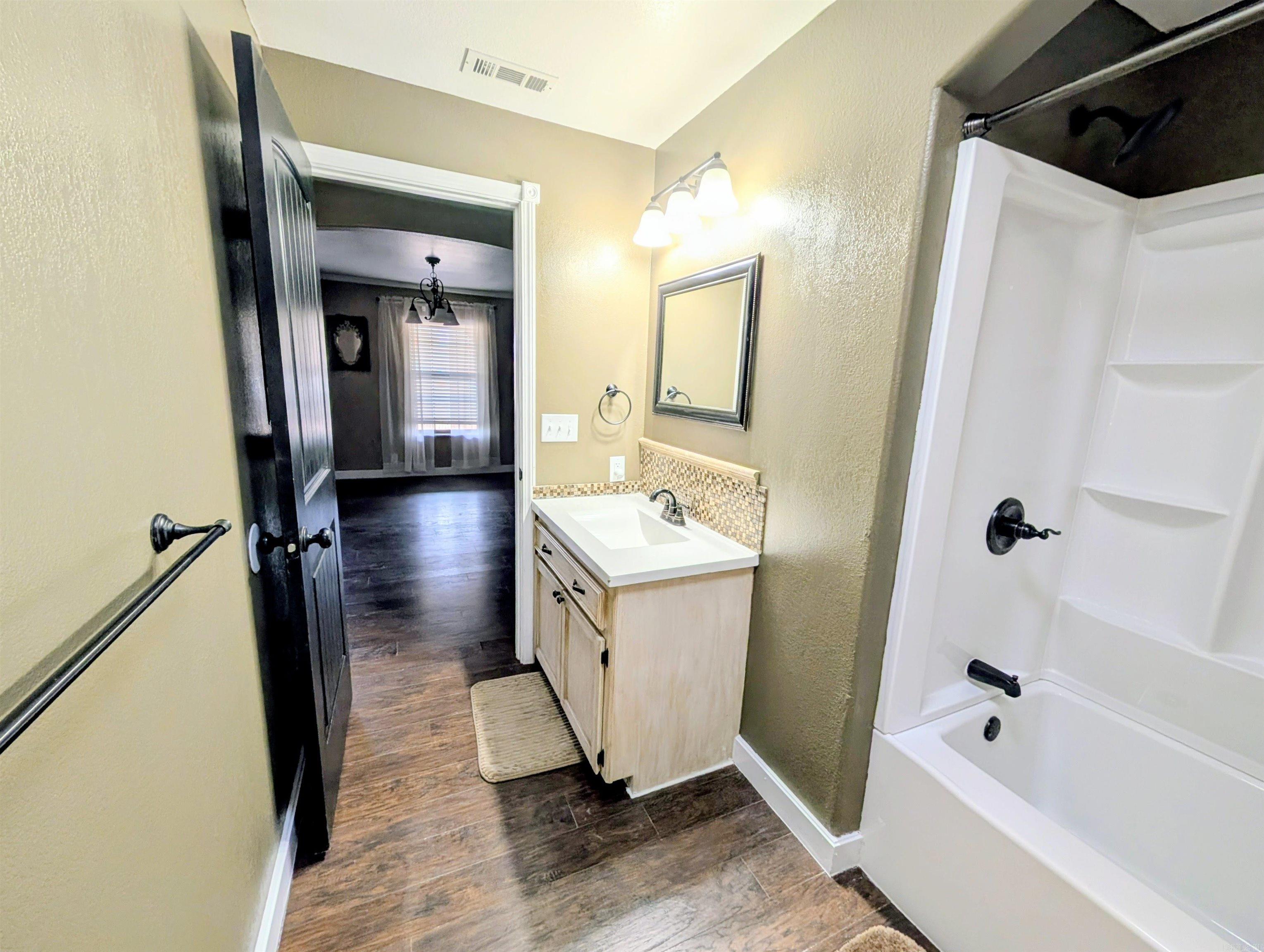 4001 Highway 71 S Property Photo 22