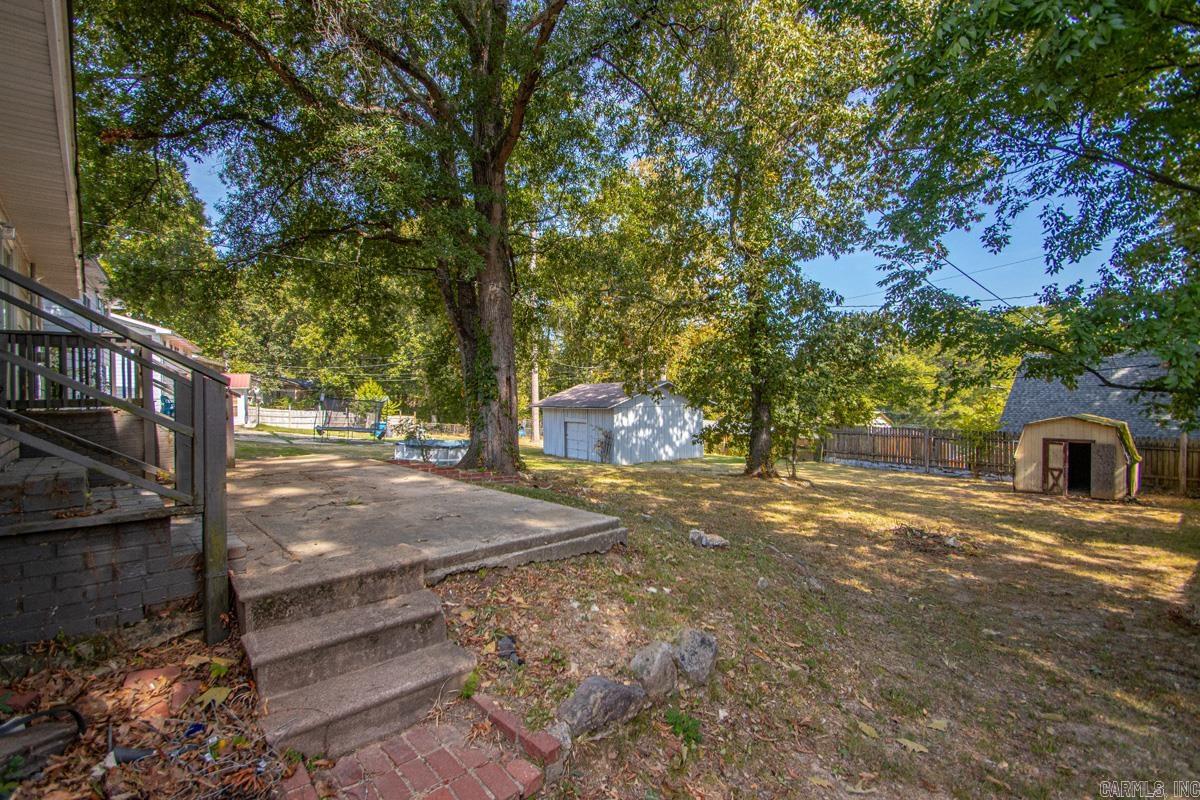 8 W Windsor Drive Property Photo 19